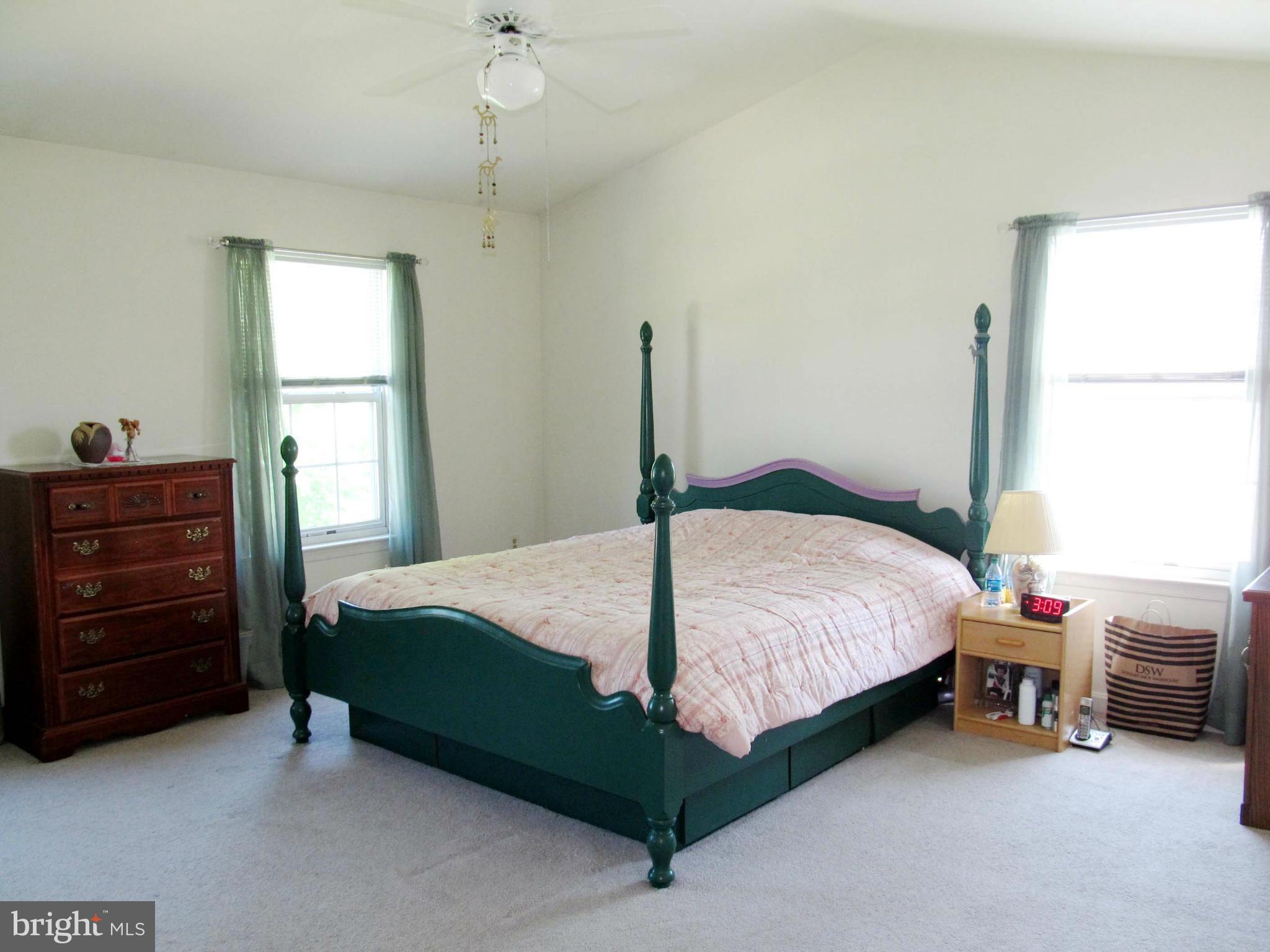 STREAMVIEW SUB - Residential