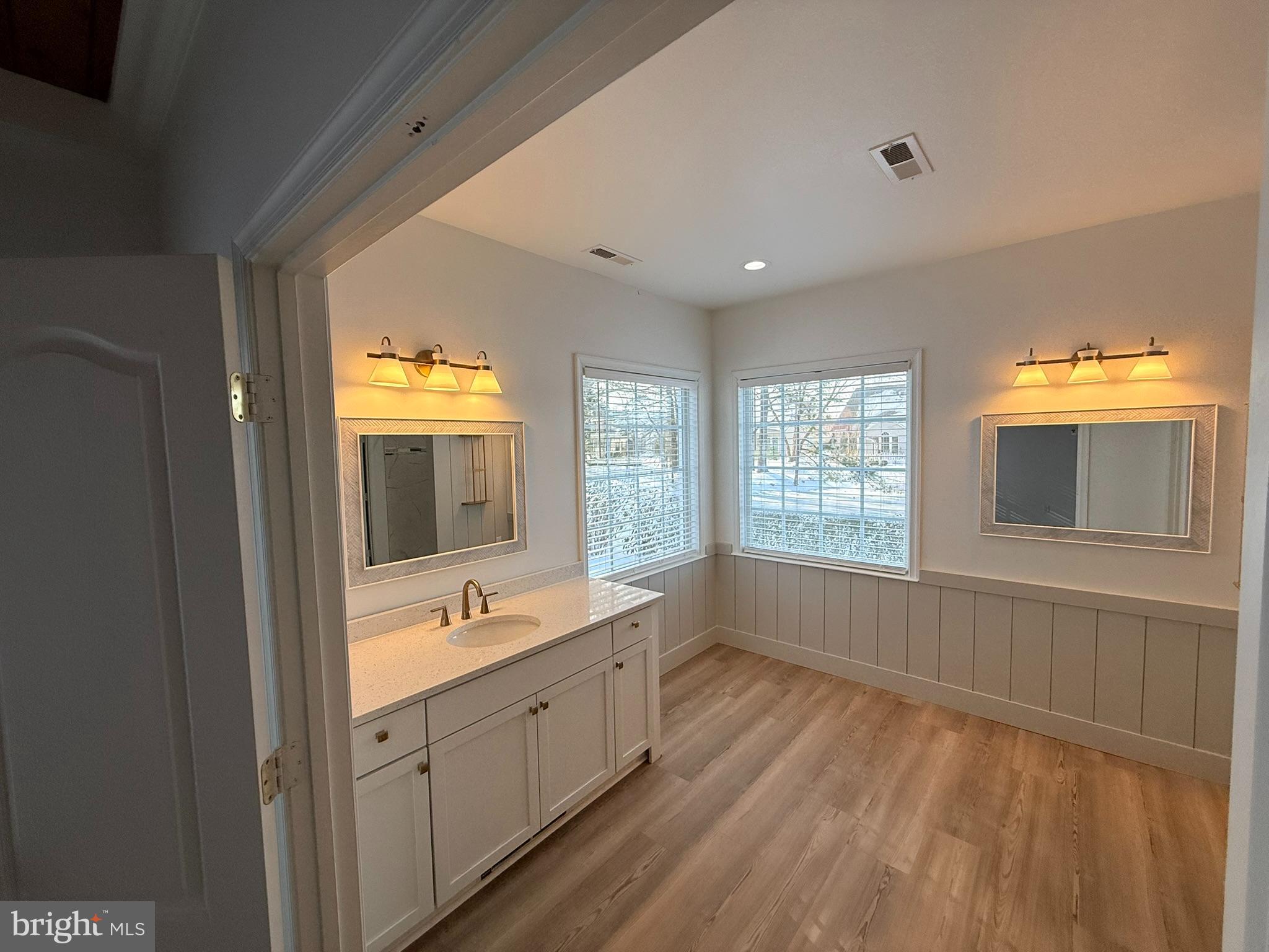 EASTON CLUB EAST - Residential