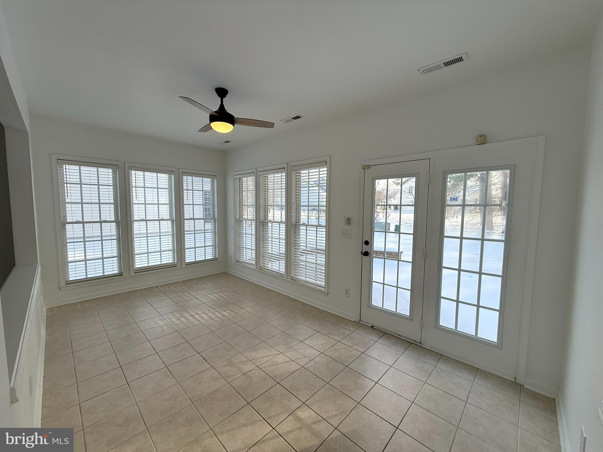 EASTON CLUB EAST - Residential