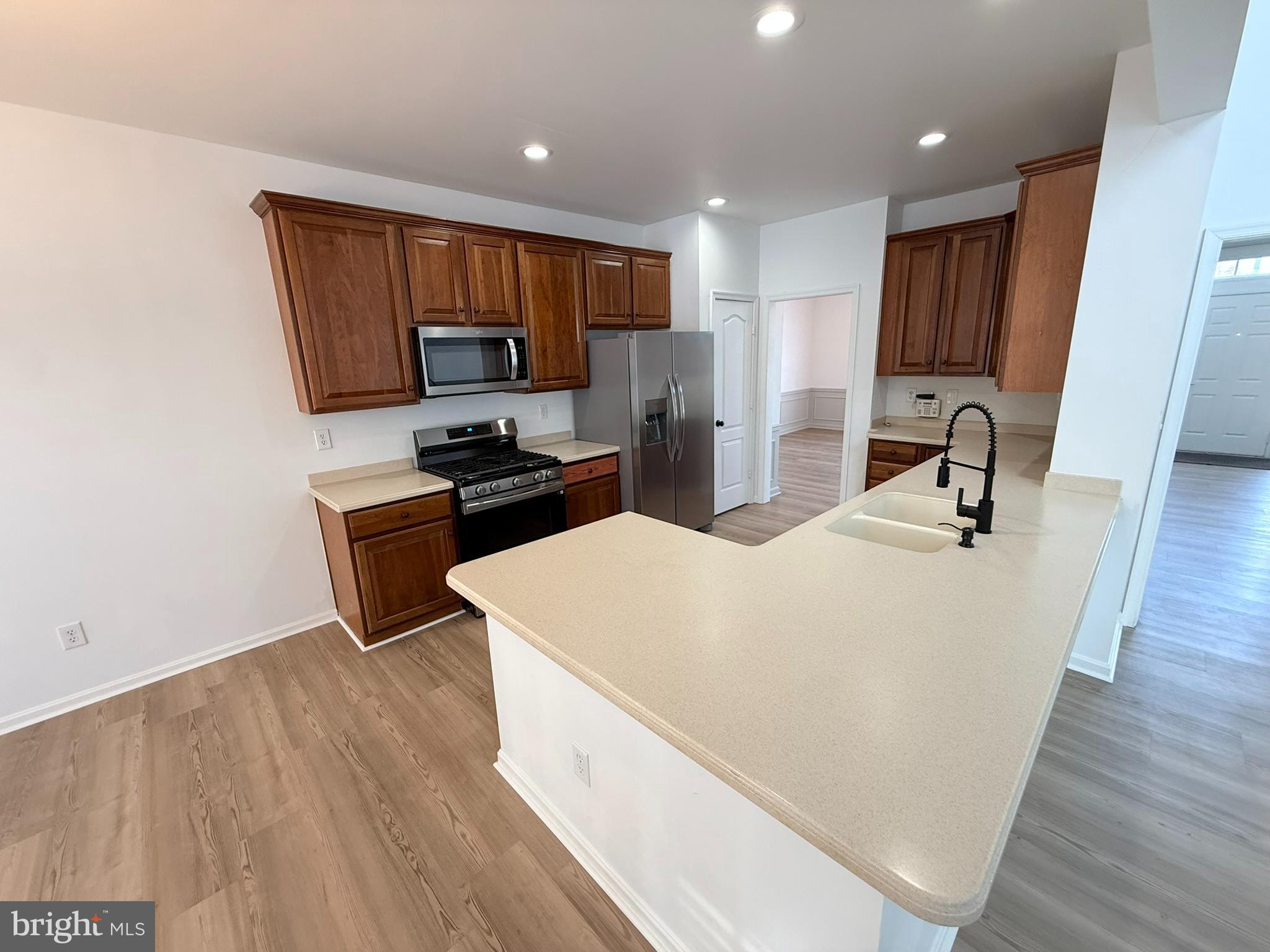 EASTON CLUB EAST - Residential