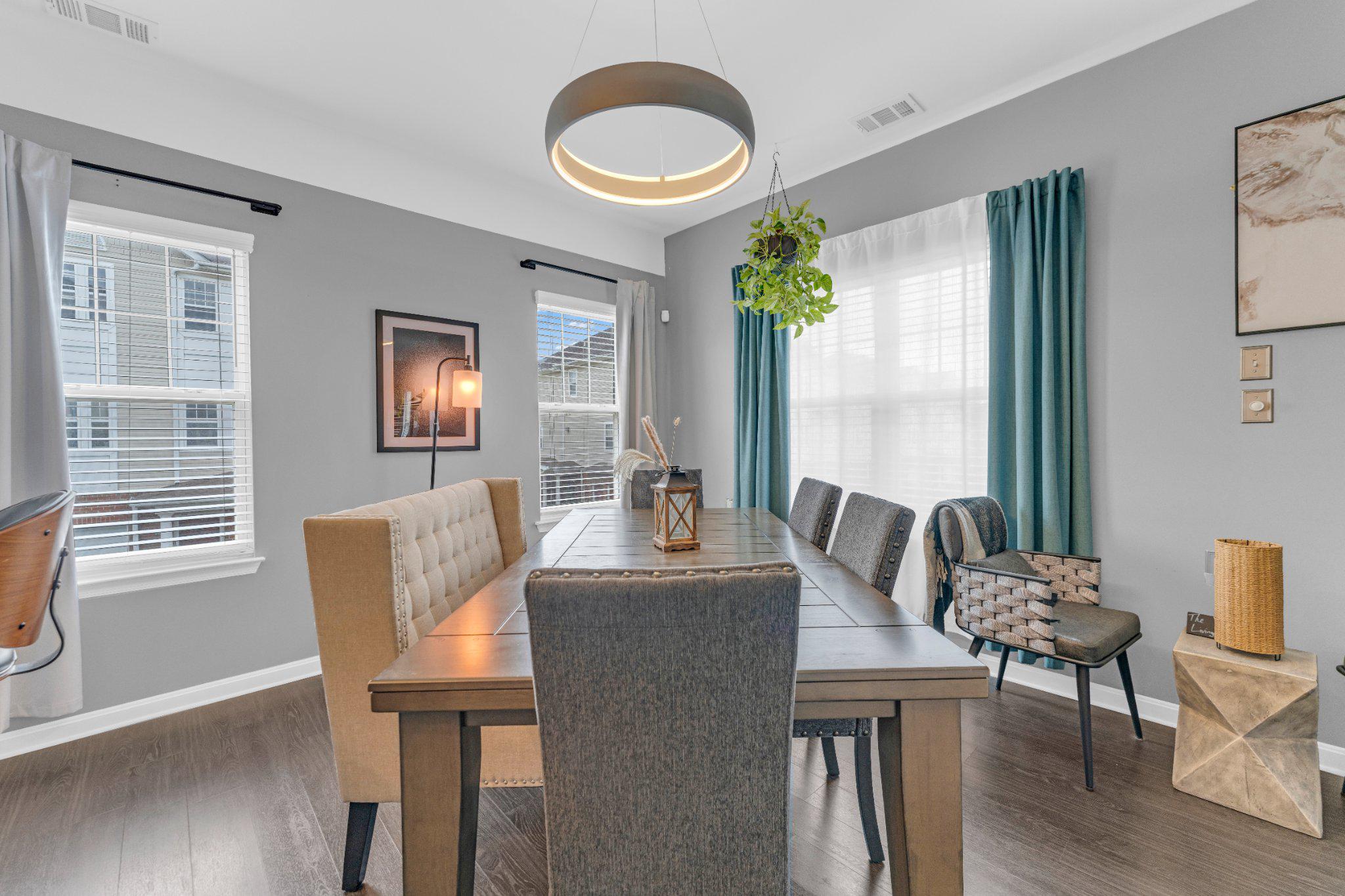 WINDSOR CROSSING - Residential