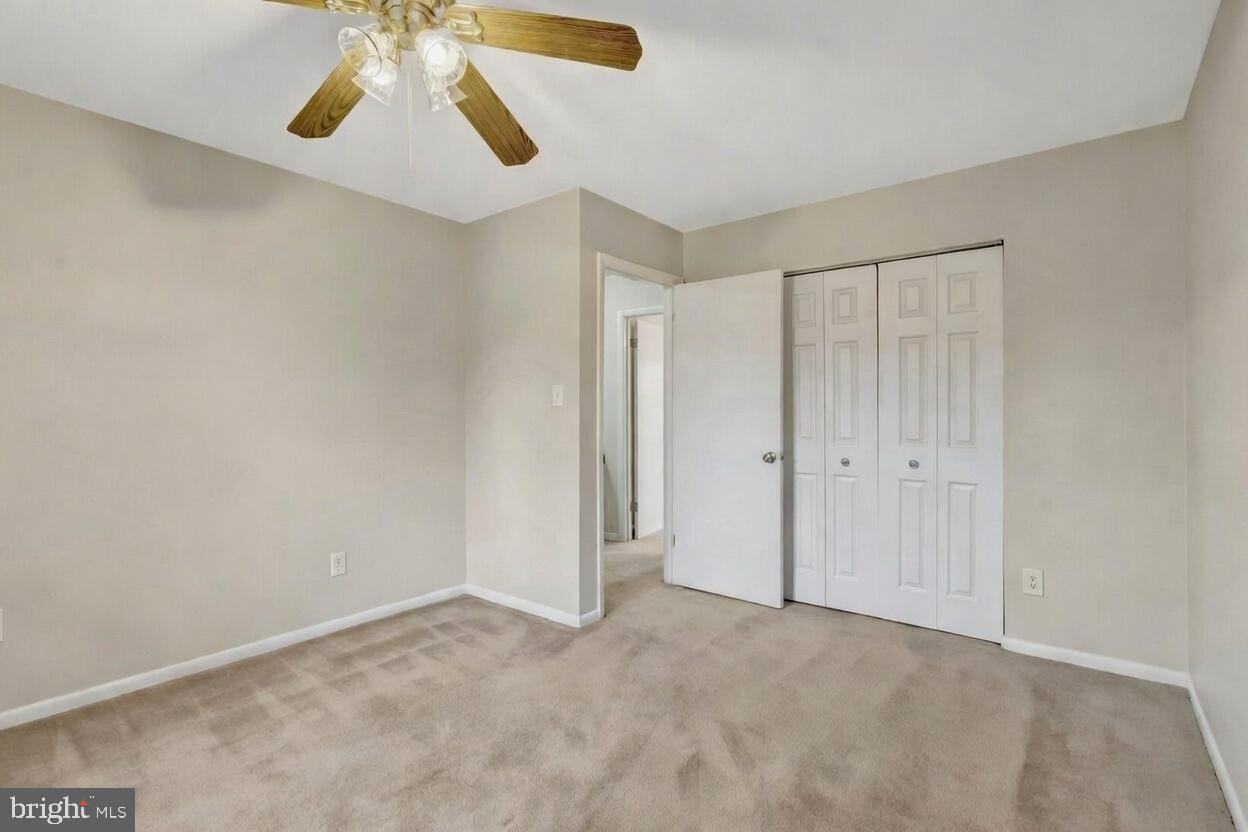 WARRENTON LAKES - Residential