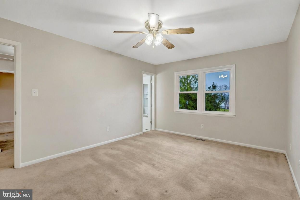 WARRENTON LAKES - Residential