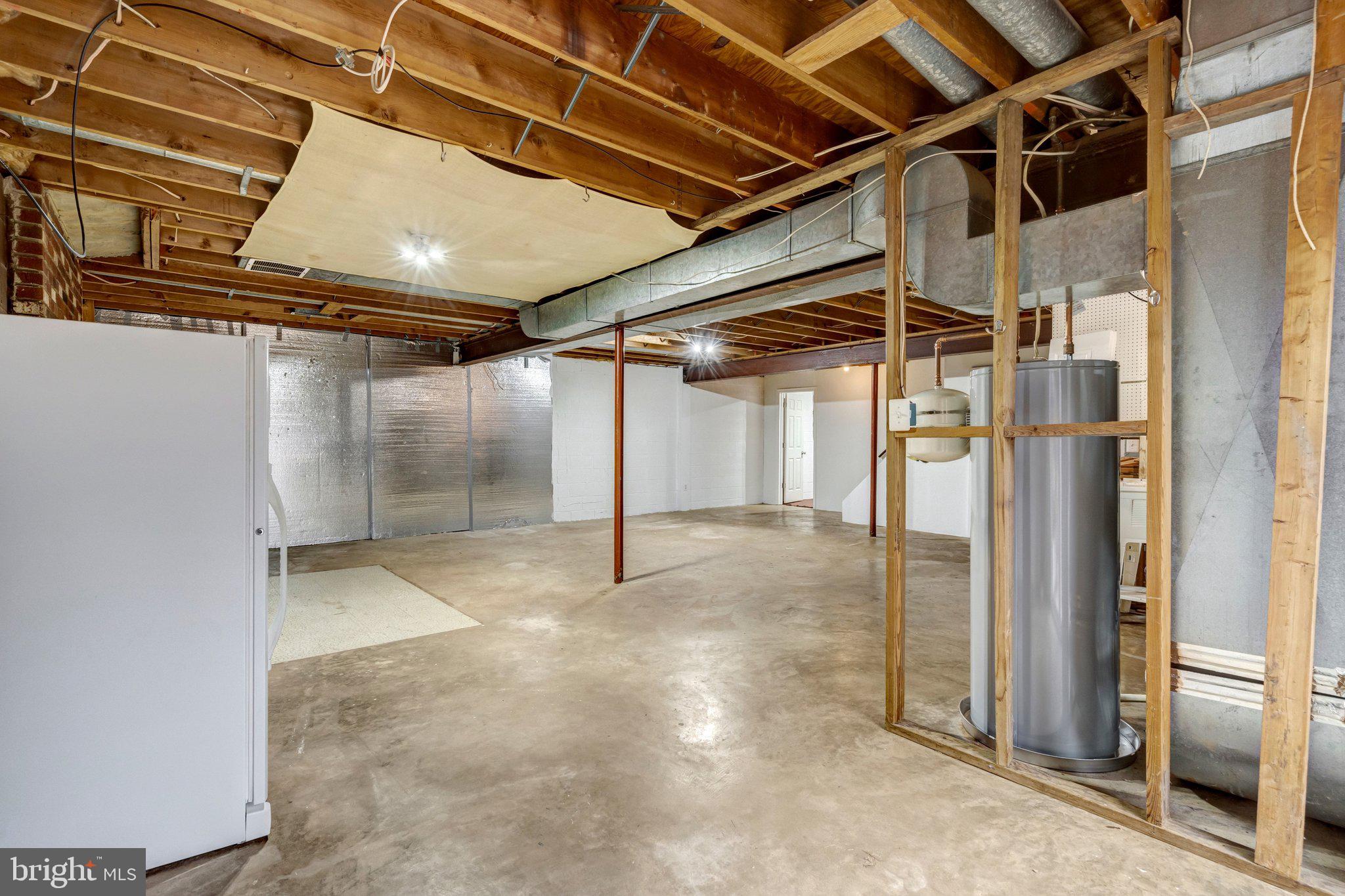 WARRENTON LAKES - Residential