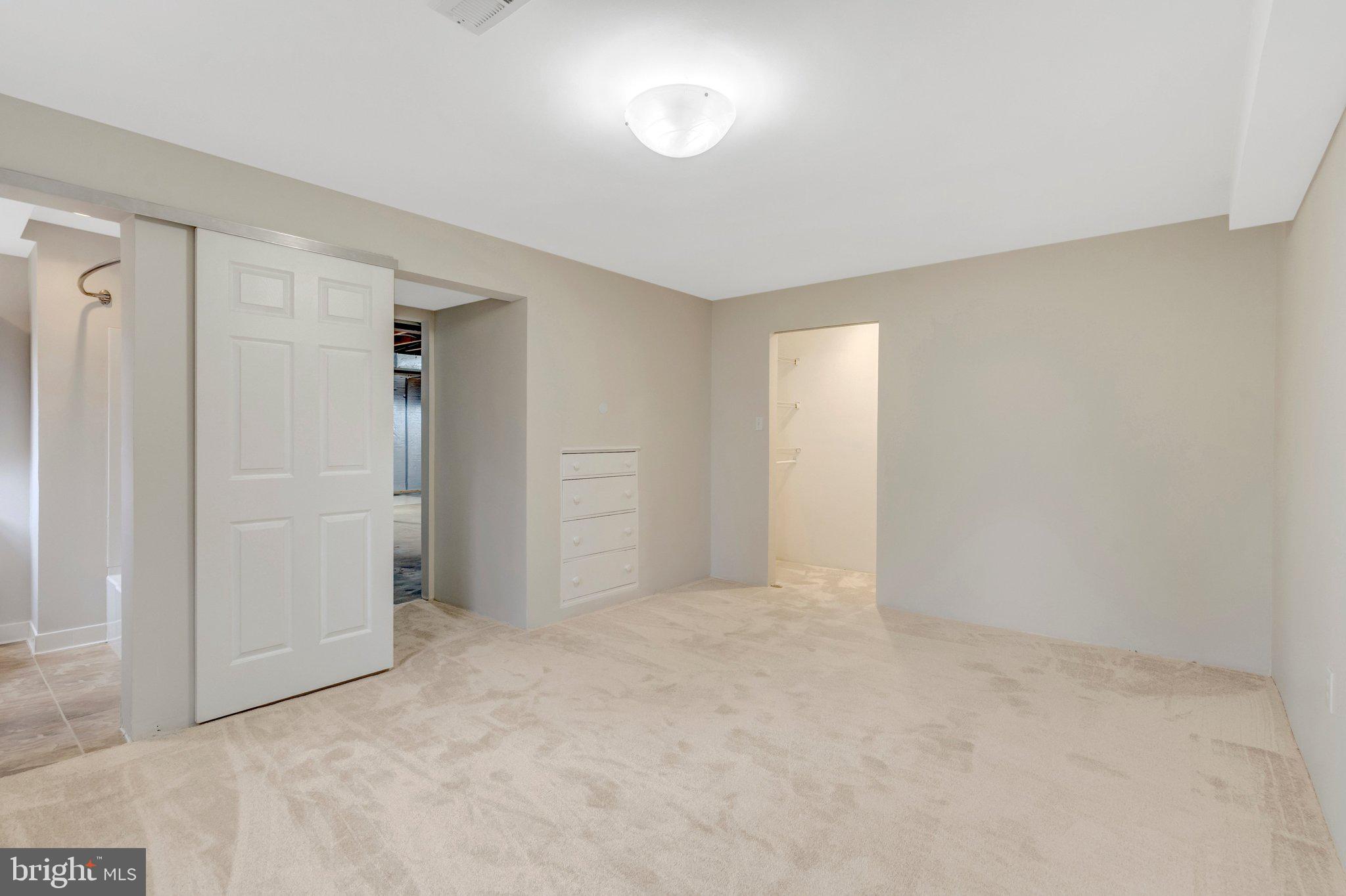 WARRENTON LAKES - Residential