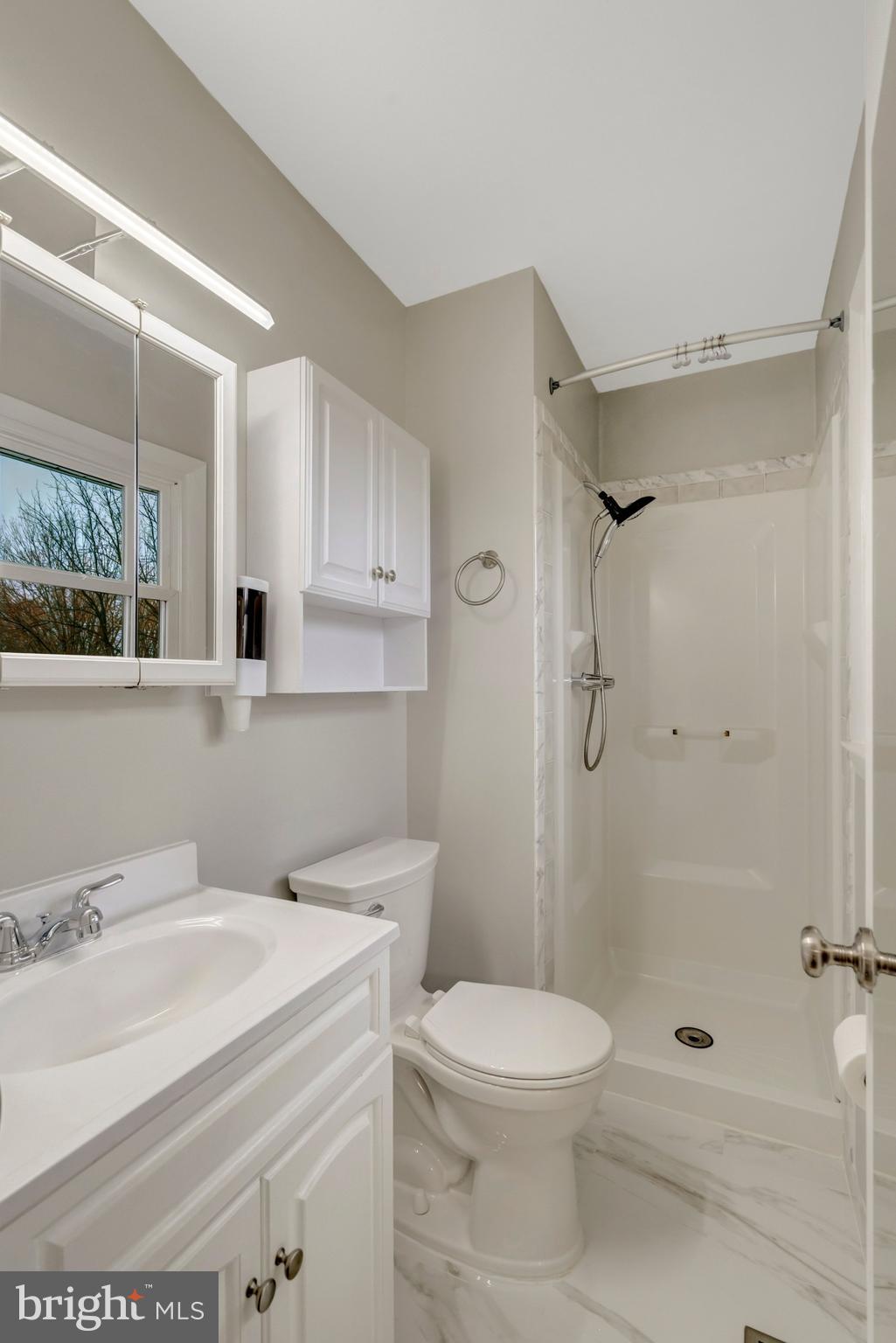 WARRENTON LAKES - Residential