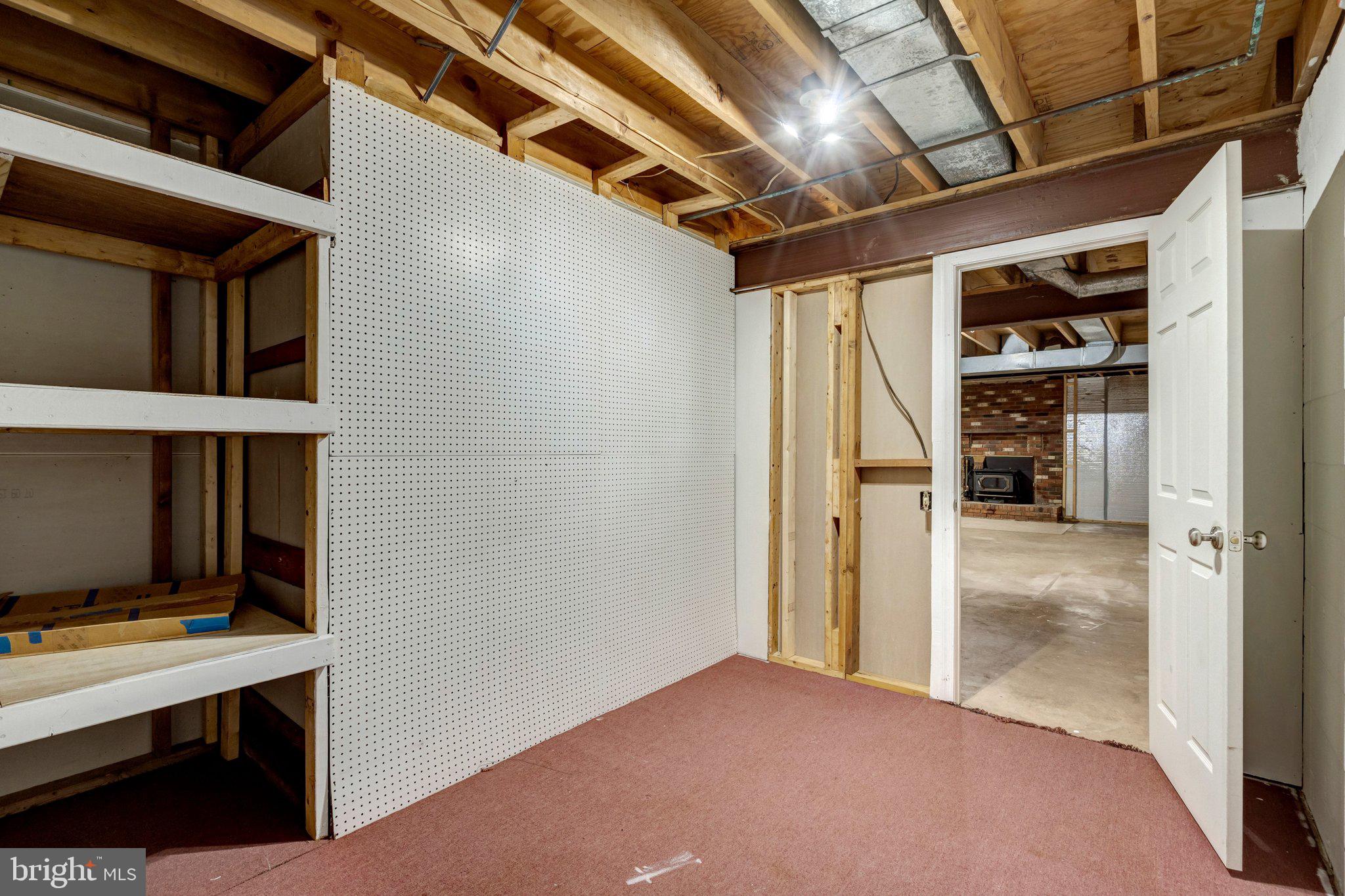 WARRENTON LAKES - Residential