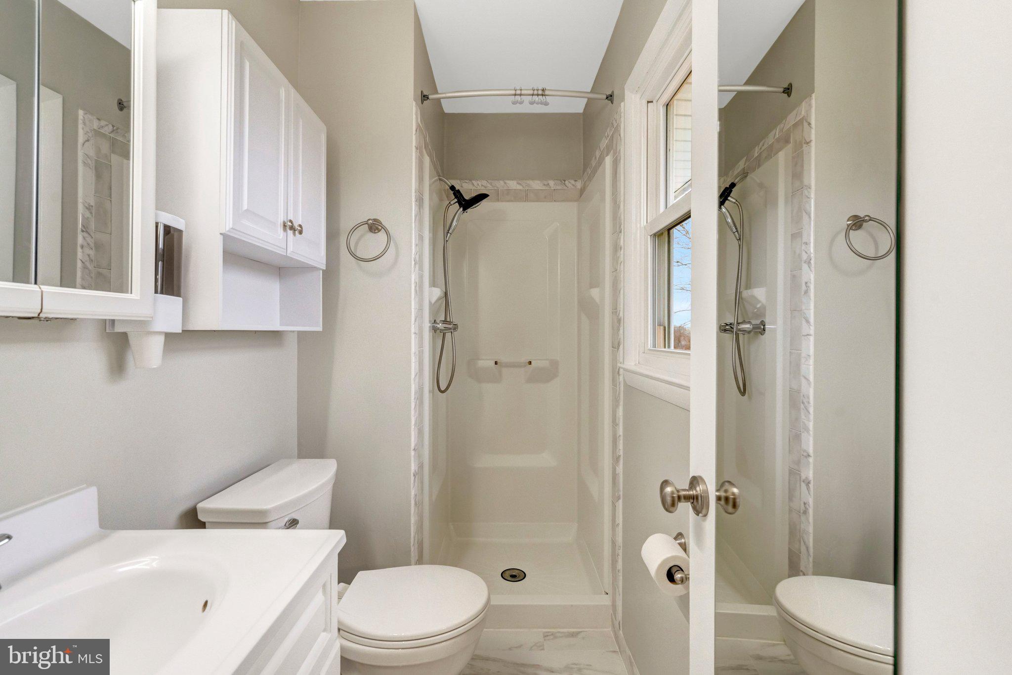 WARRENTON LAKES - Residential