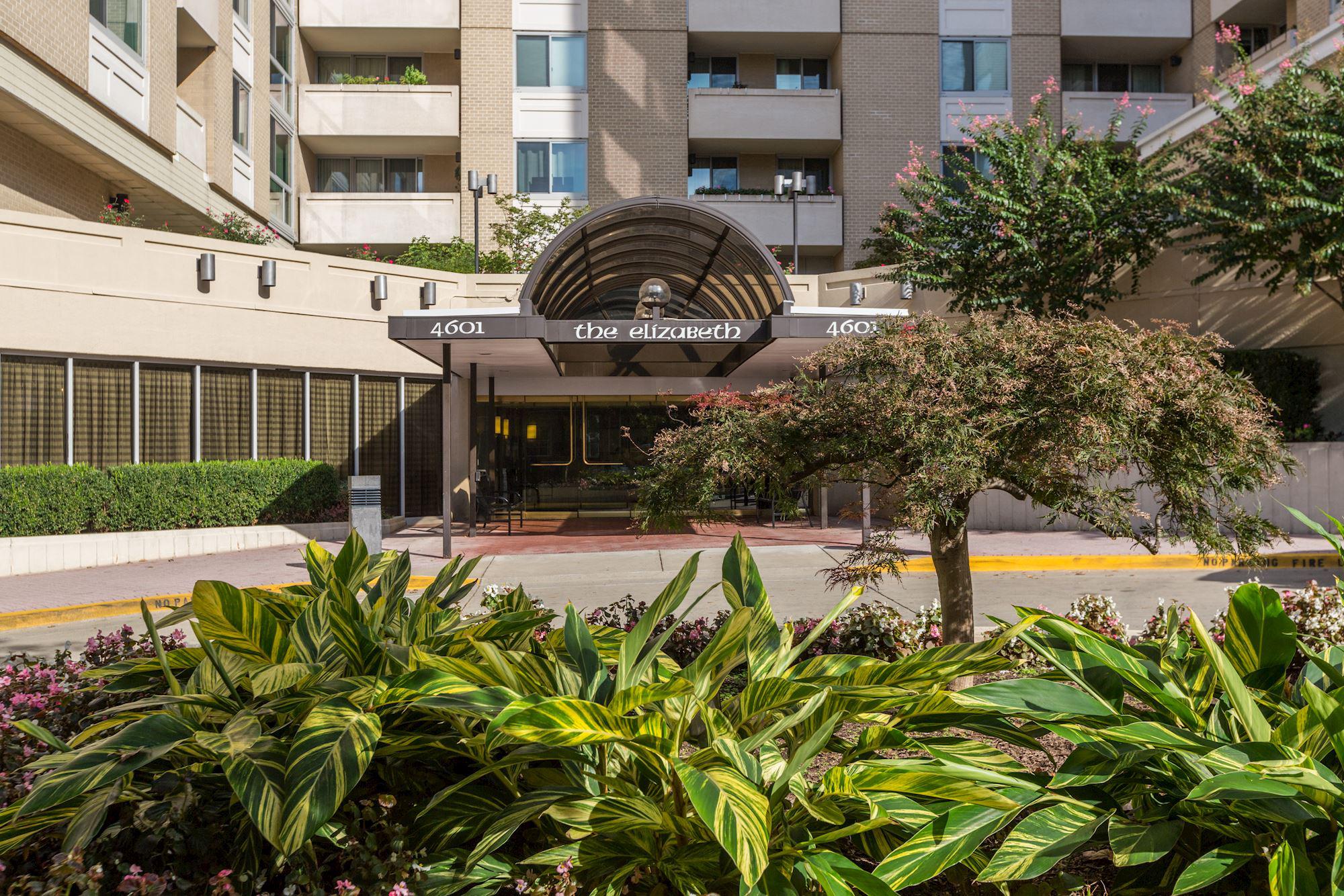 4601 N PARK AVENUE 214P