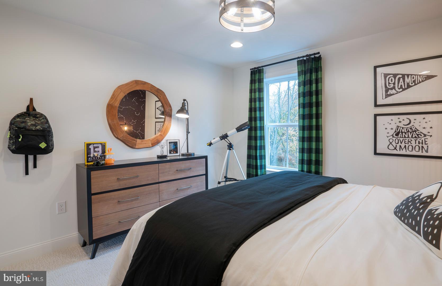 MAPLE RIDGE ESTATES - Residential