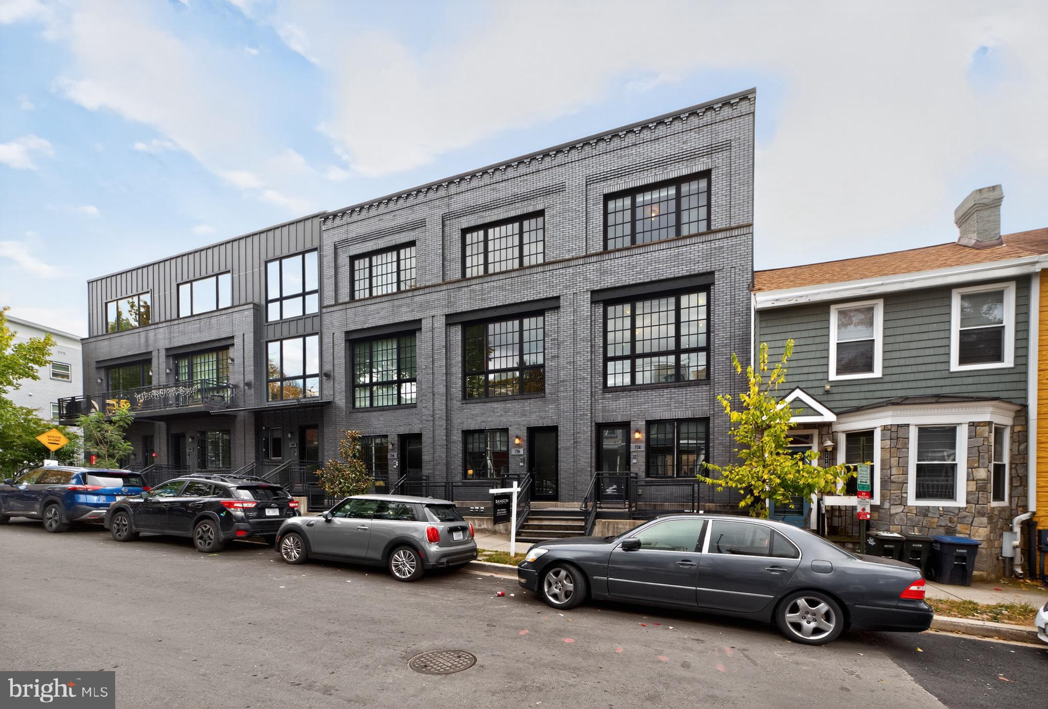 774 GIRARD STREET NW 2W