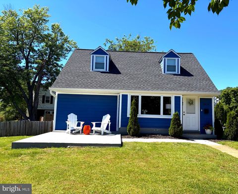 Photo of 6924 Duke Drive, ALEXANDRIA, VA 22307 (MLS # VAFX2316834)
