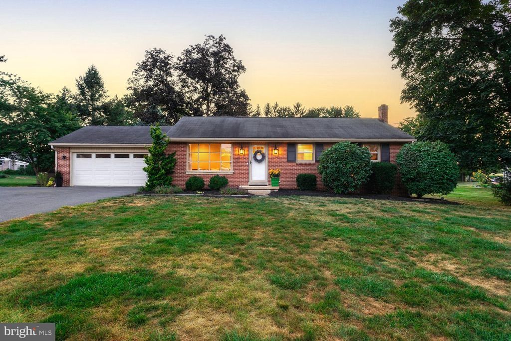 Photo of 648 Union School Road, MOUNT JOY, PA 17552 (MLS # PALA2075756)