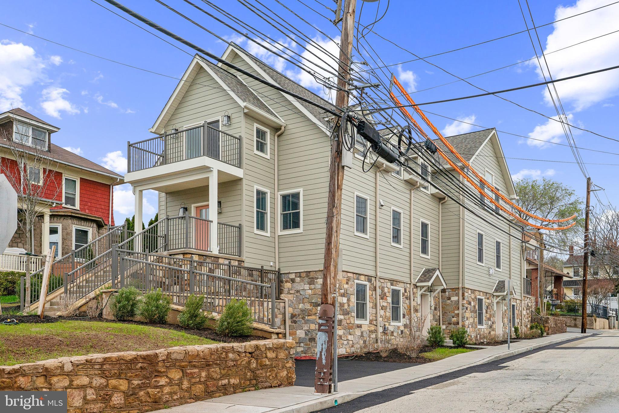 25 NORTH RIDGE AVENUE A