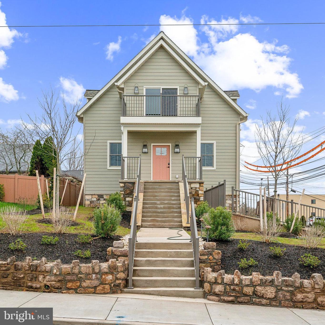 25 NORTH RIDGE AVENUE A