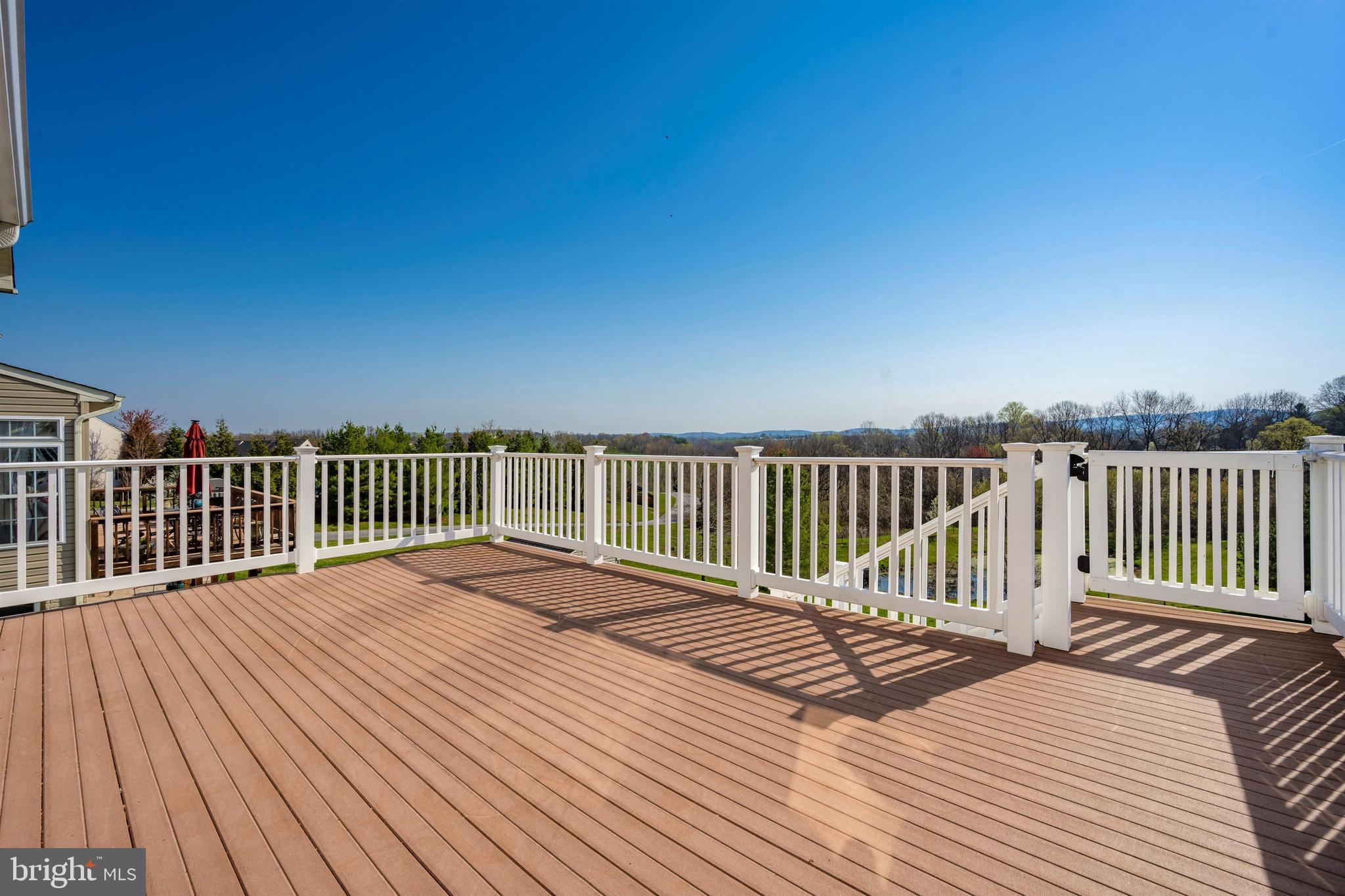 GALYN MANOR - Residential