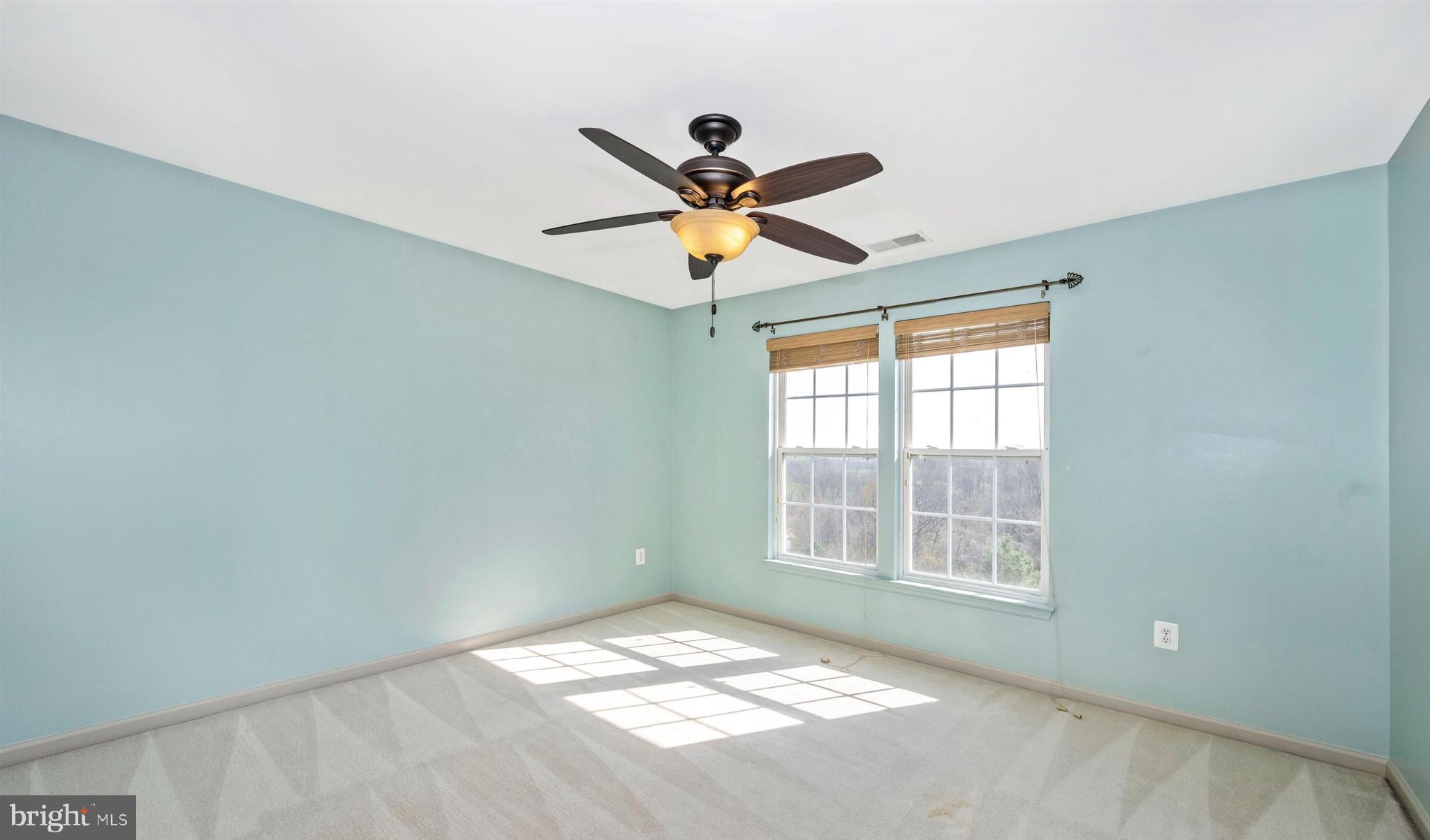 GALYN MANOR - Residential