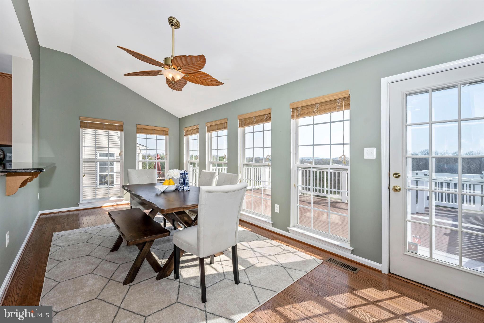 GALYN MANOR - Residential