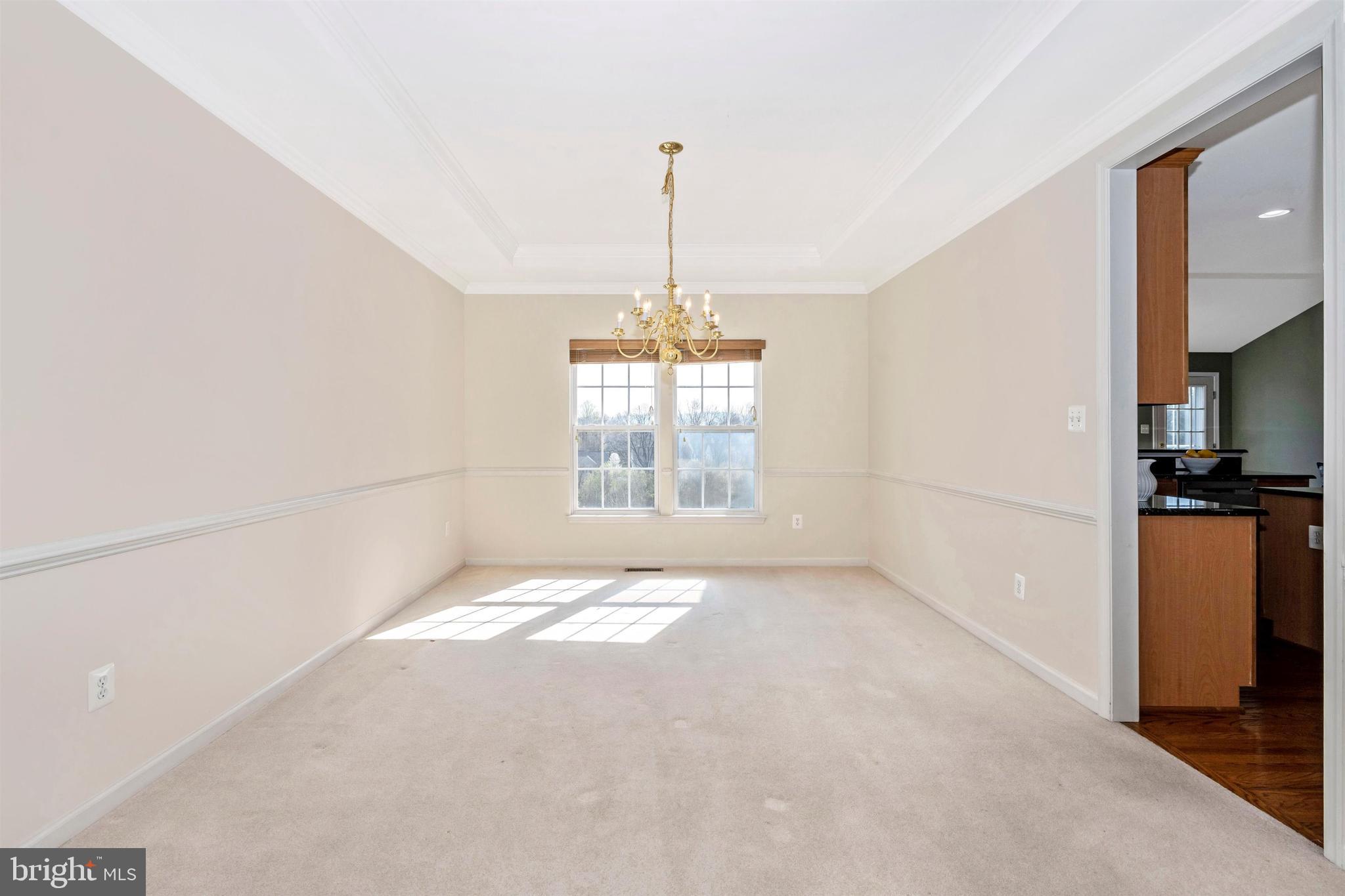 GALYN MANOR - Residential