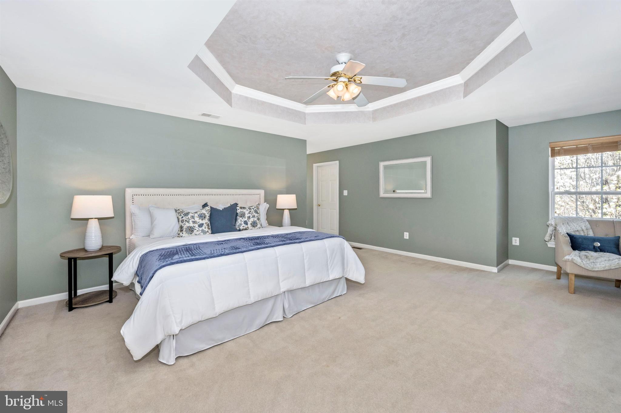 GALYN MANOR - Residential