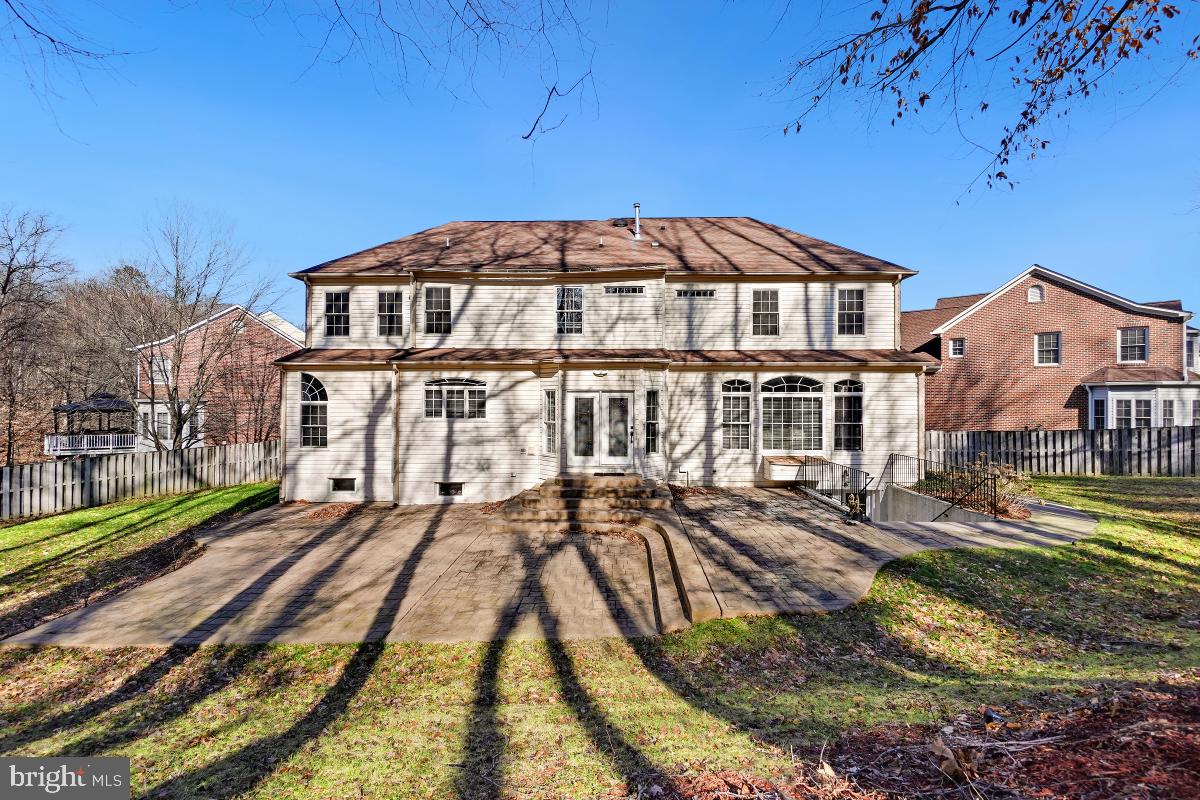 HIGHGROVE ESTATES - Residential Lease