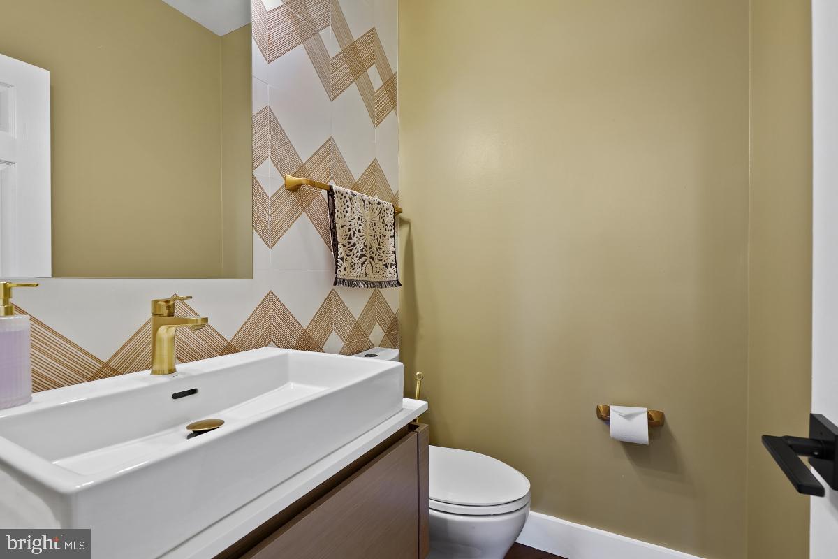 HIGHGROVE ESTATES - Residential Lease