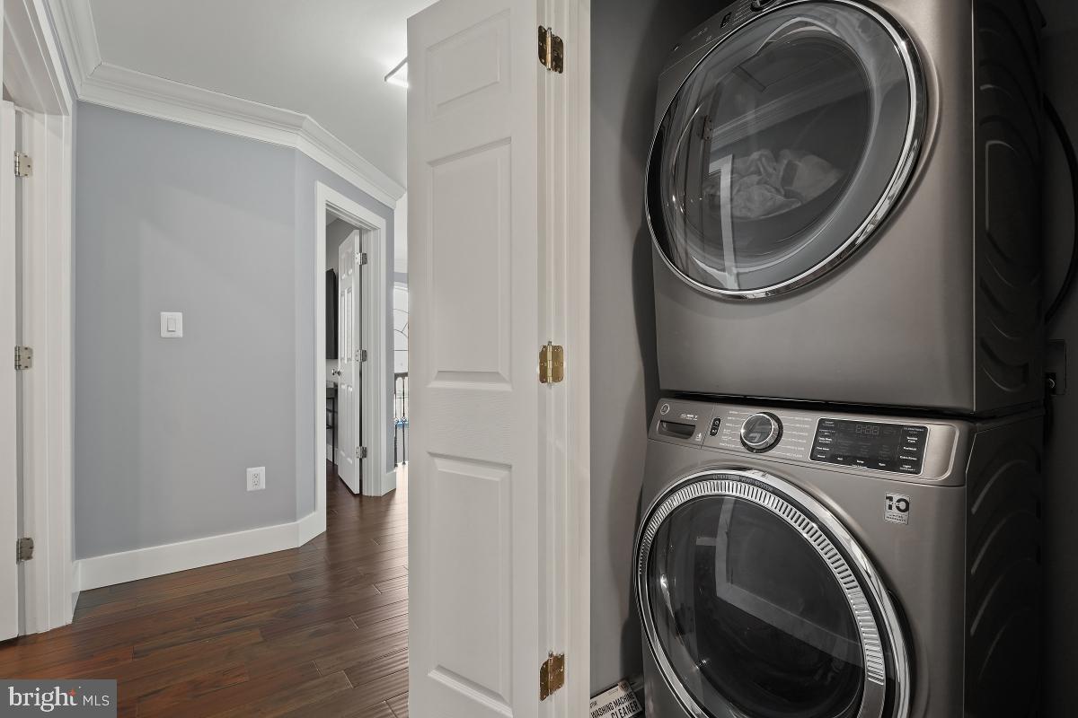 HIGHGROVE ESTATES - Residential Lease