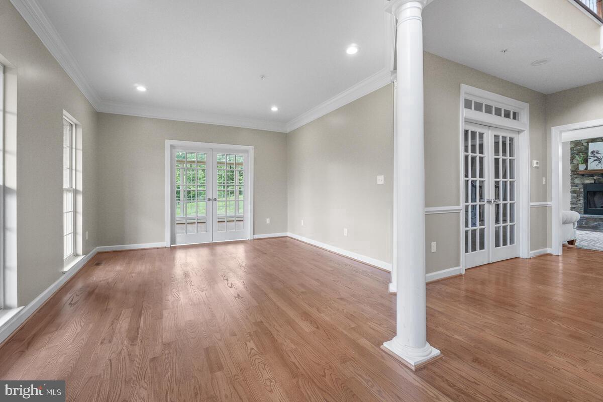 THE WARFIELDS II - Residential