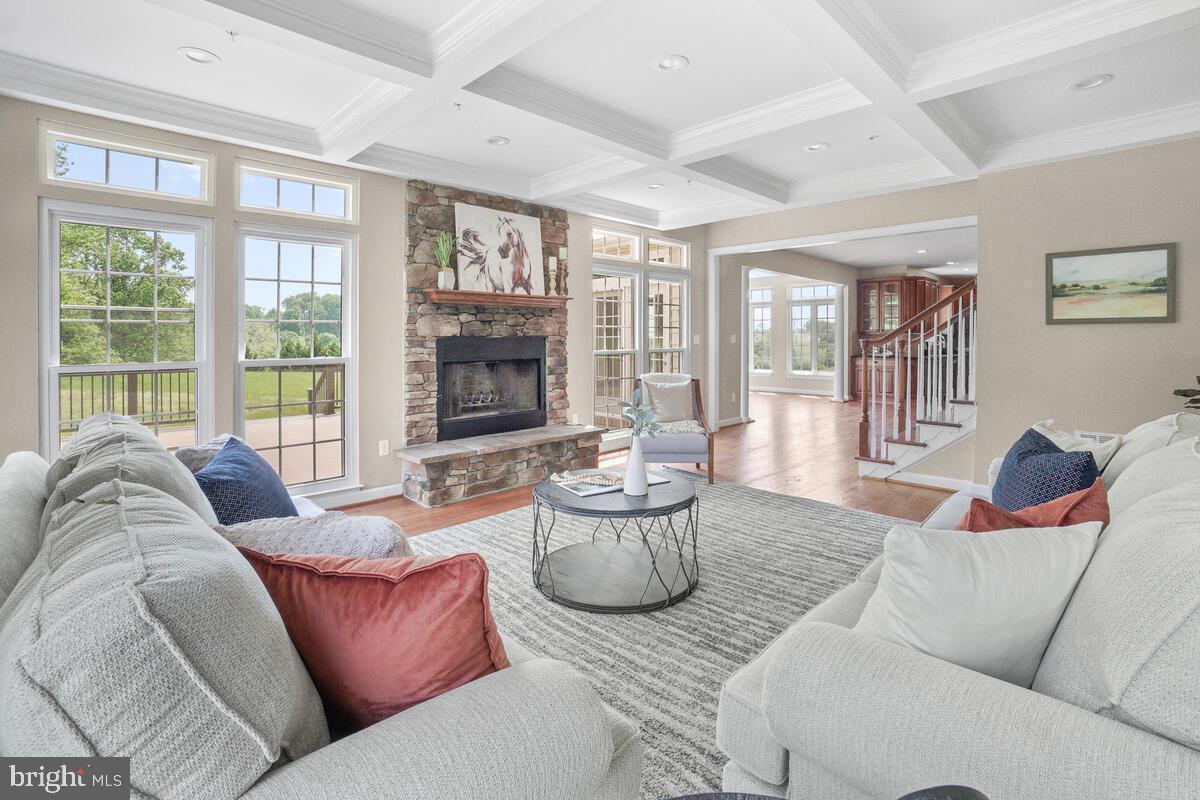 THE WARFIELDS II - Residential