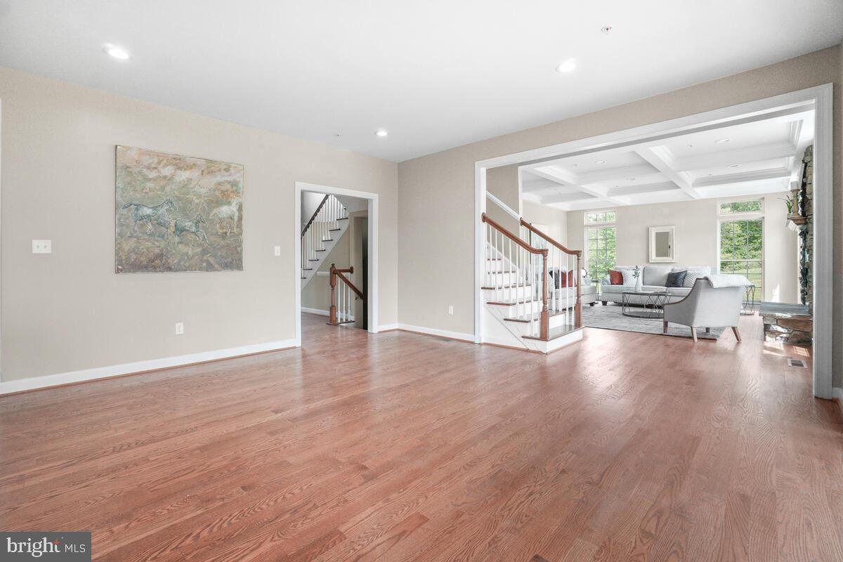 THE WARFIELDS II - Residential