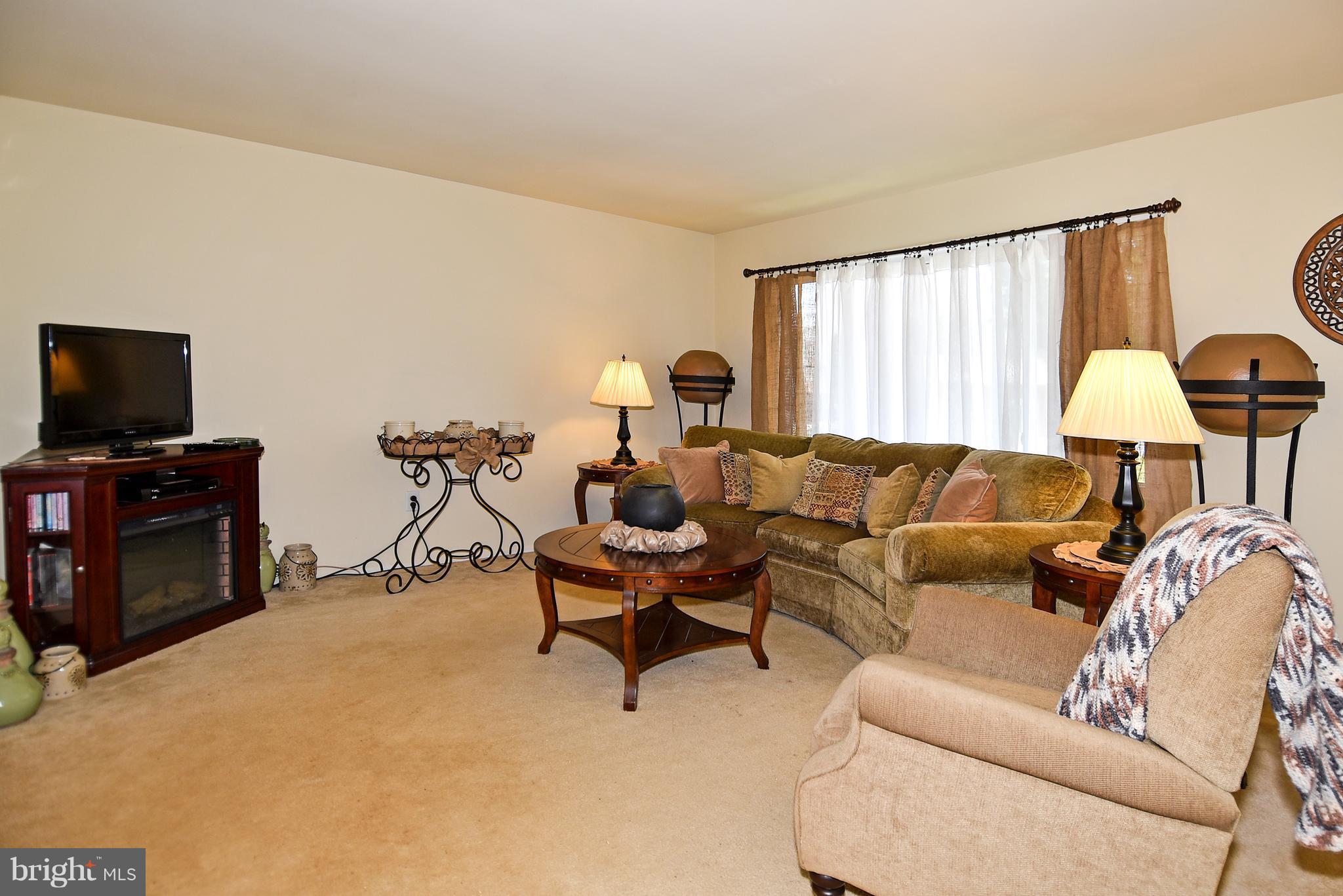 DALE CITY - Residential