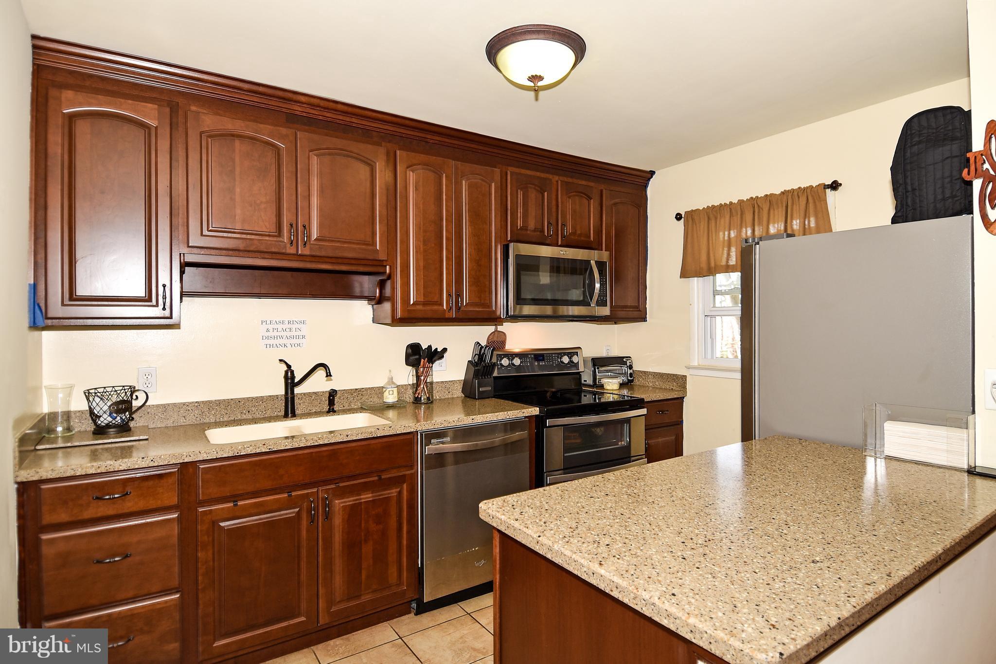 DALE CITY - Residential