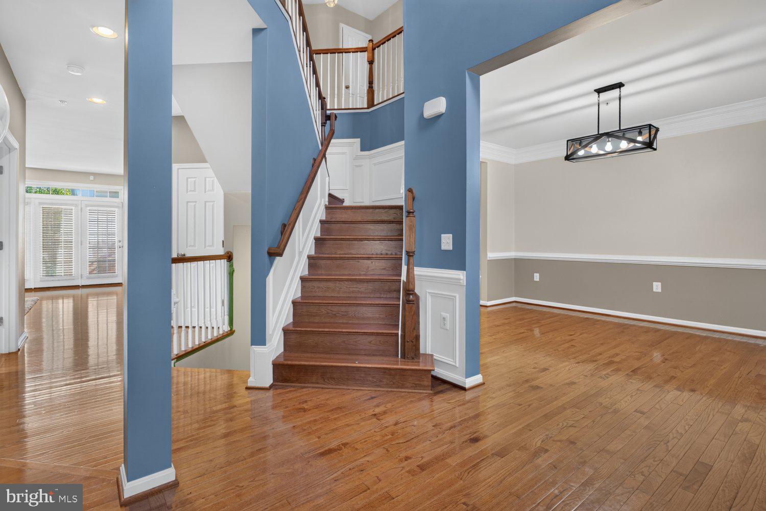 2317 SAINT JOSEPHS DRIVE