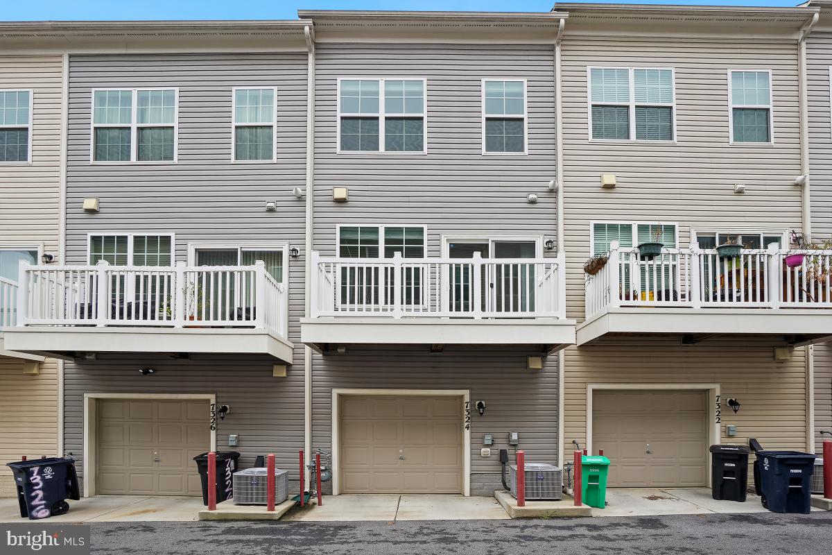 THE BRICK YARD - Residential Lease