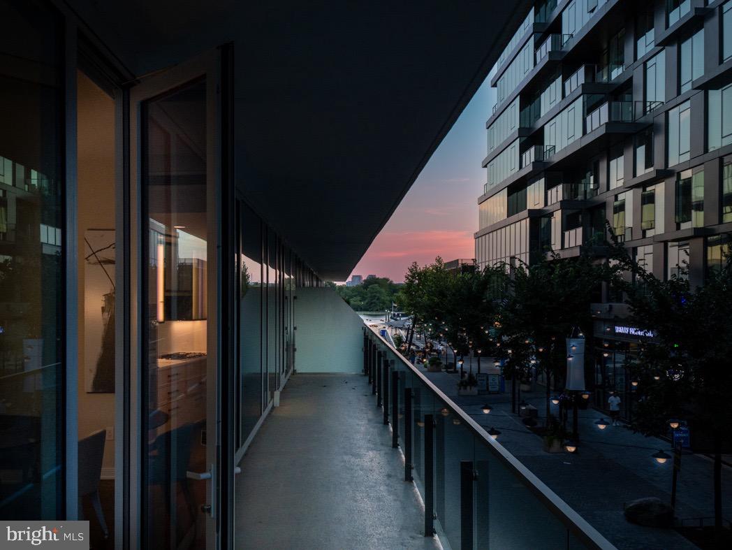 Photo 1 of 38 — 601 WHARF STREET SW 213, WASHINGTON, DC 20024