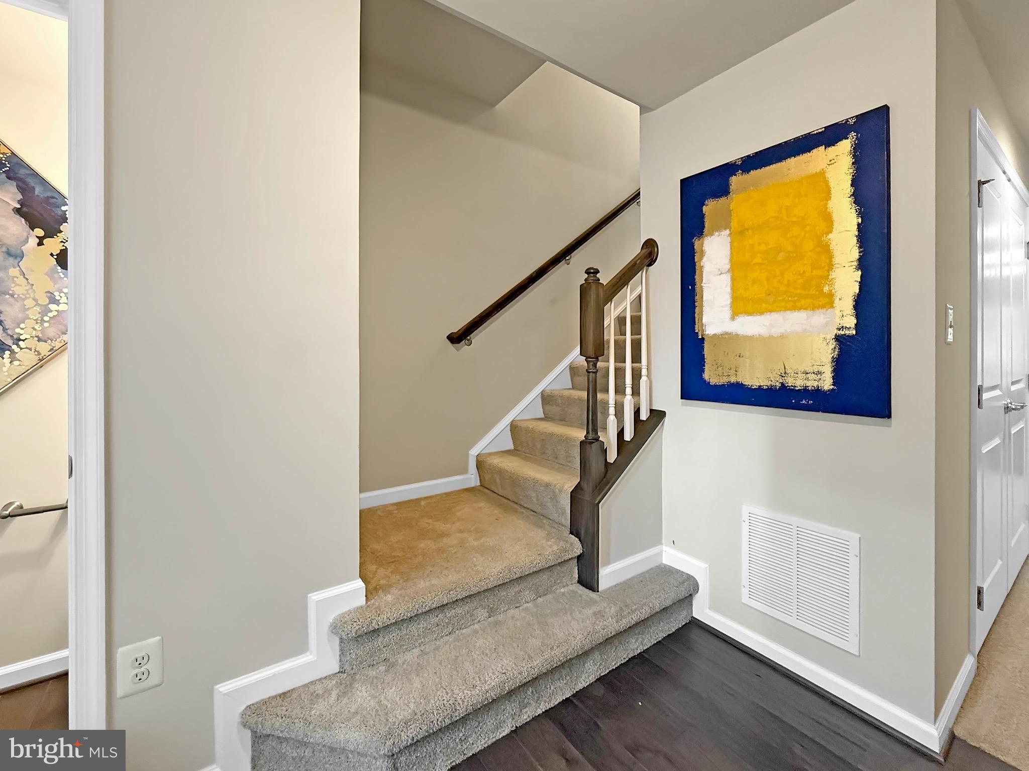536 WILLOW BEND DRIVE