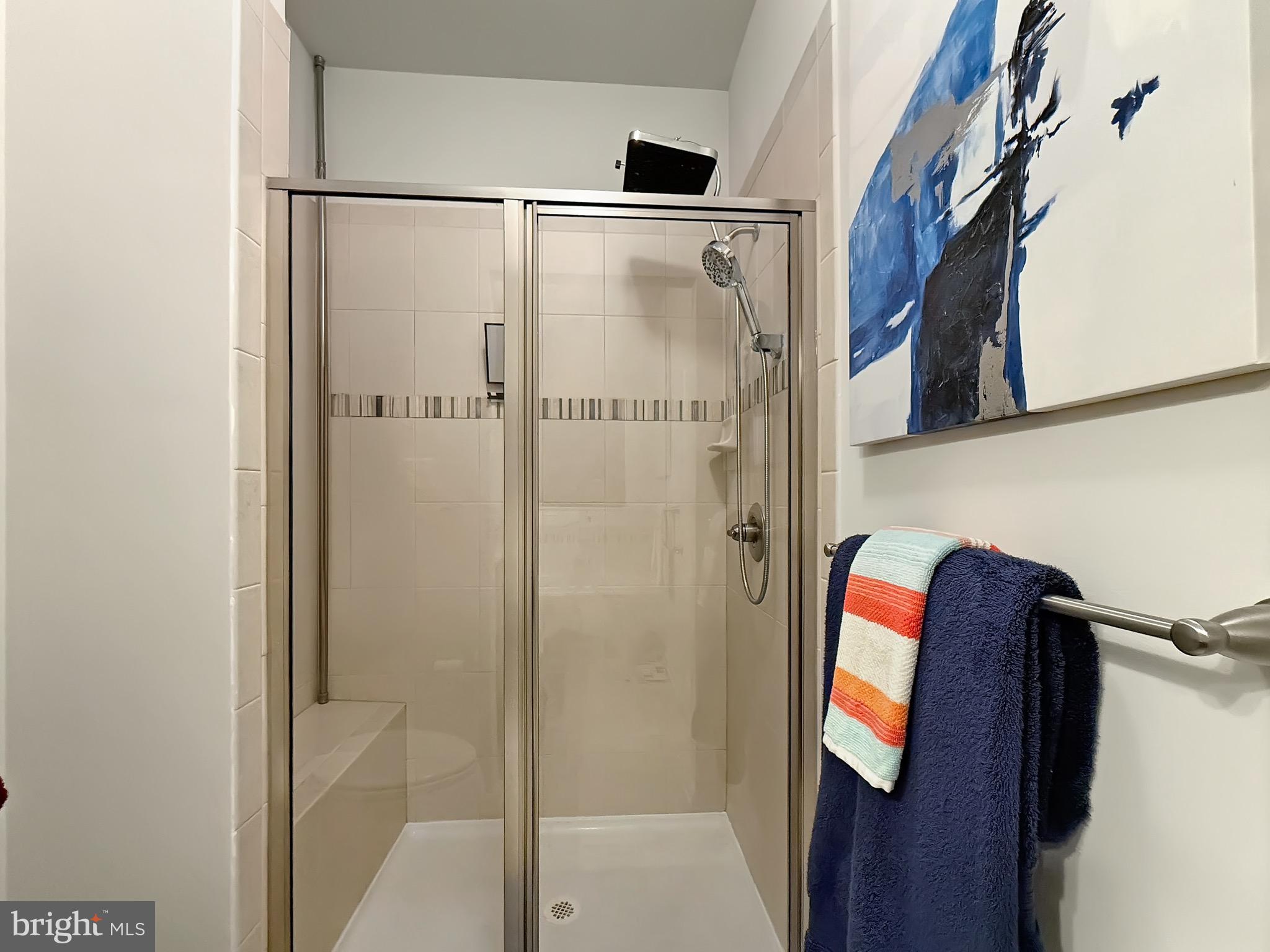 CREEKSIDE VILLAGE AT TANYARD SPRINGS - Residential