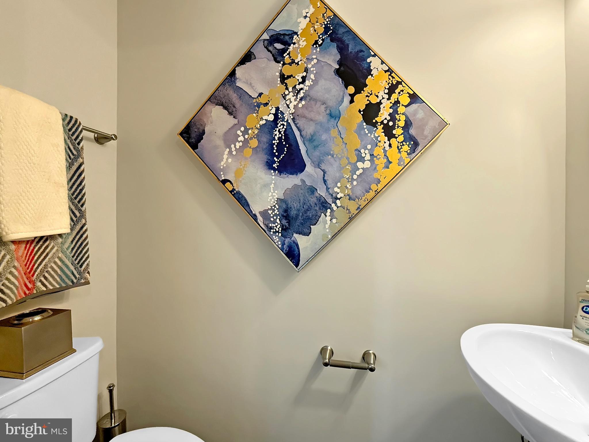 CREEKSIDE VILLAGE AT TANYARD SPRINGS - Residential