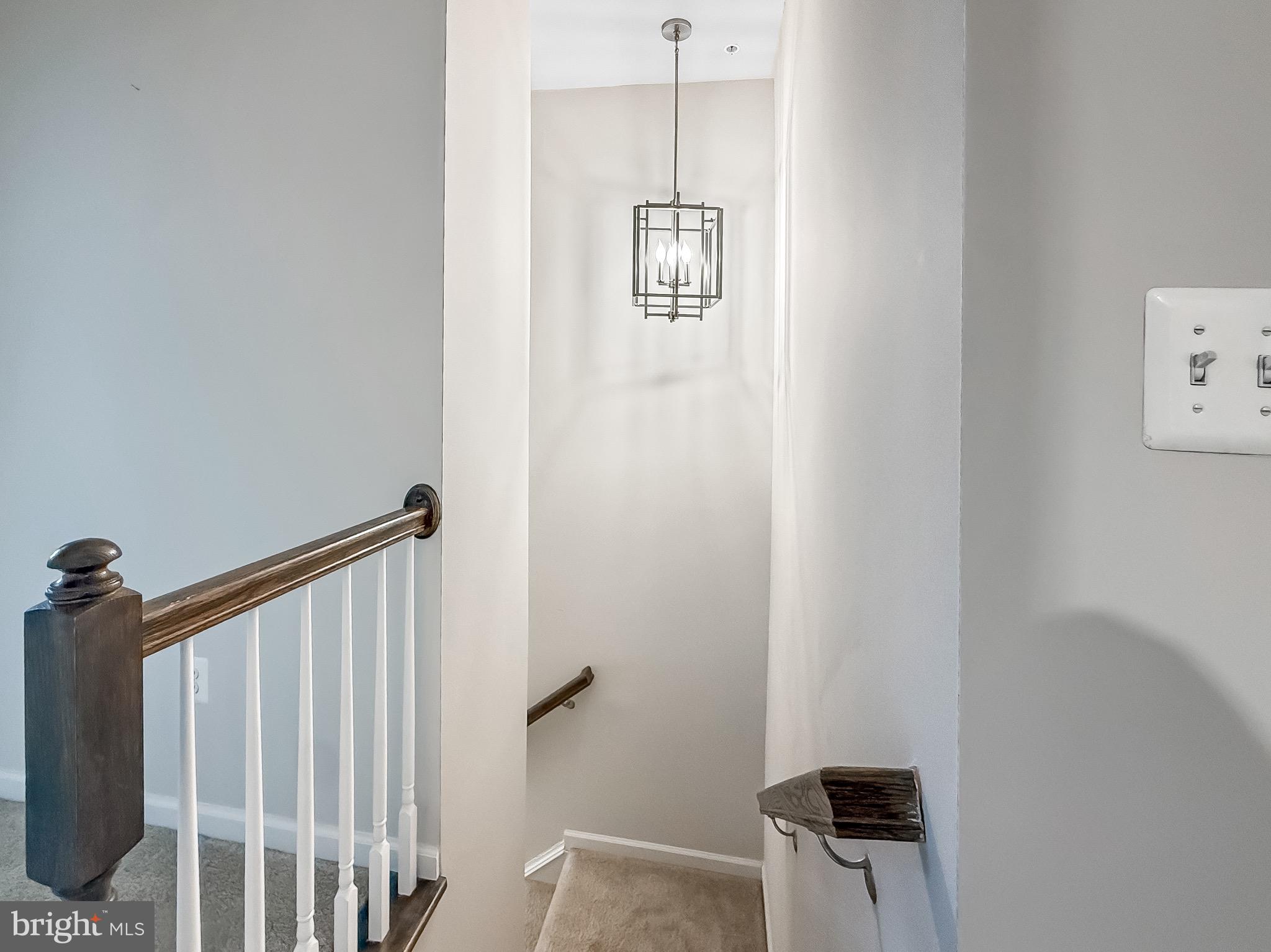CREEKSIDE VILLAGE AT TANYARD SPRINGS - Residential