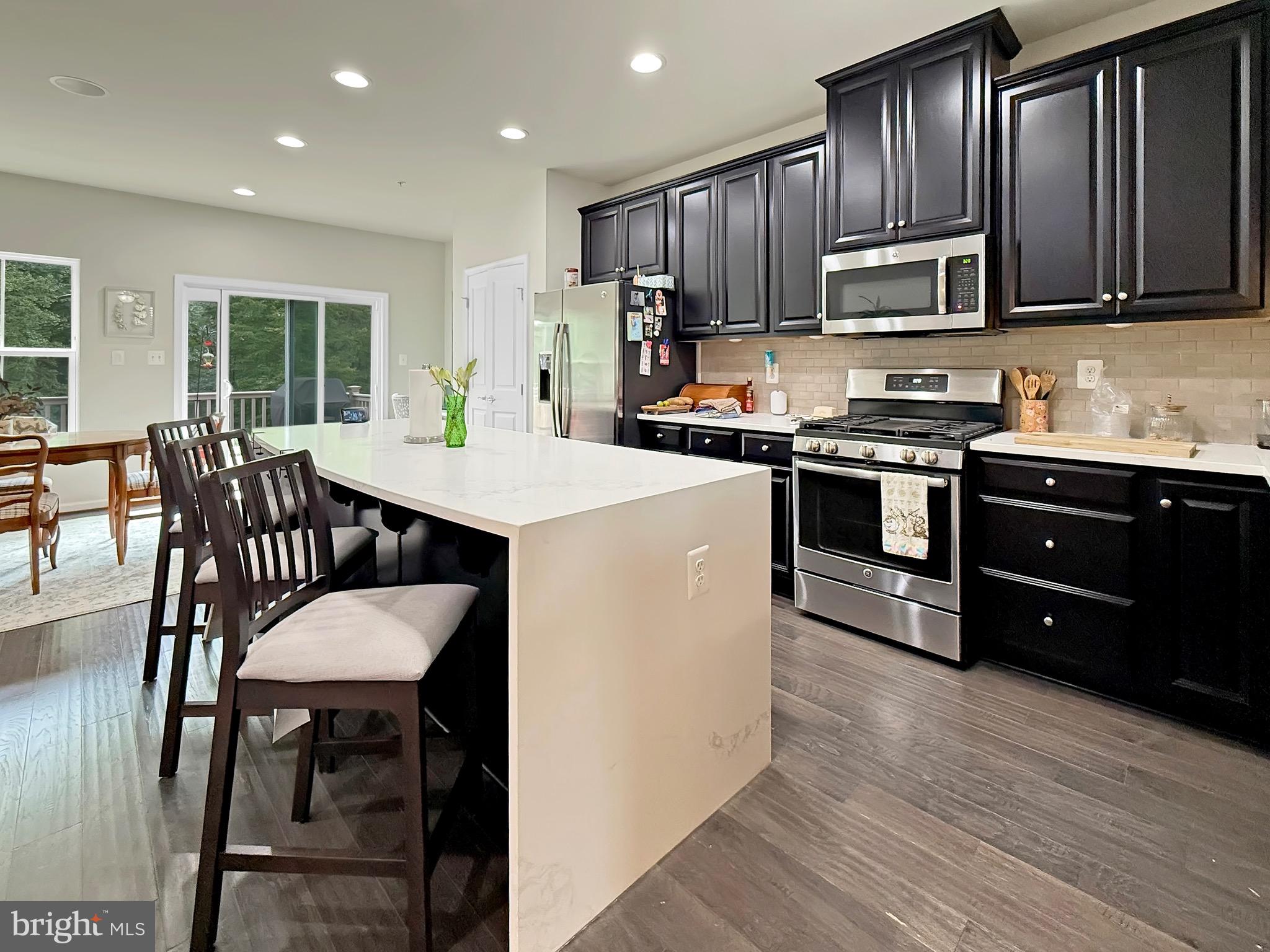 536 WILLOW BEND DRIVE