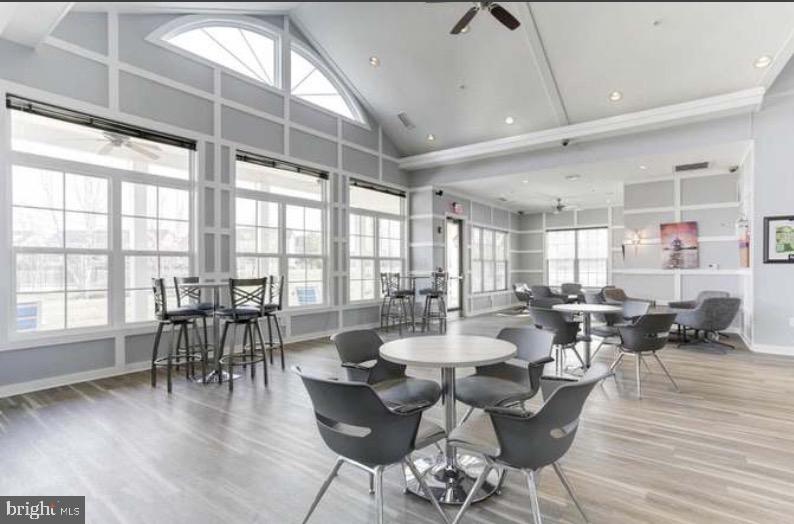 CREEKSIDE VILLAGE AT TANYARD SPRINGS - Residential