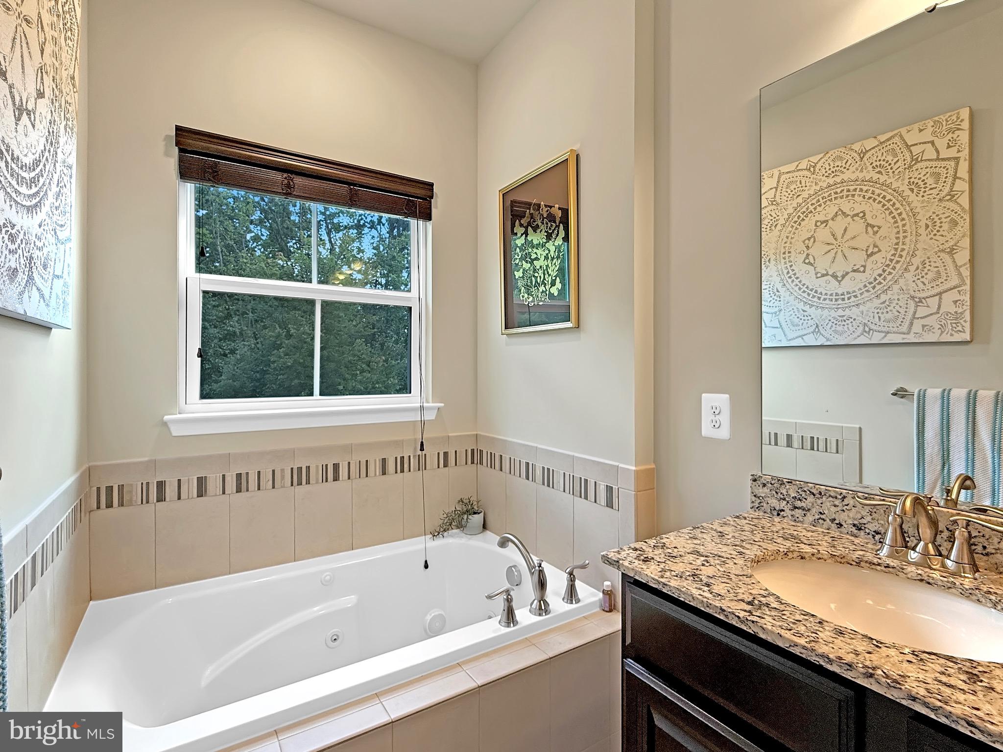 CREEKSIDE VILLAGE AT TANYARD SPRINGS - Residential