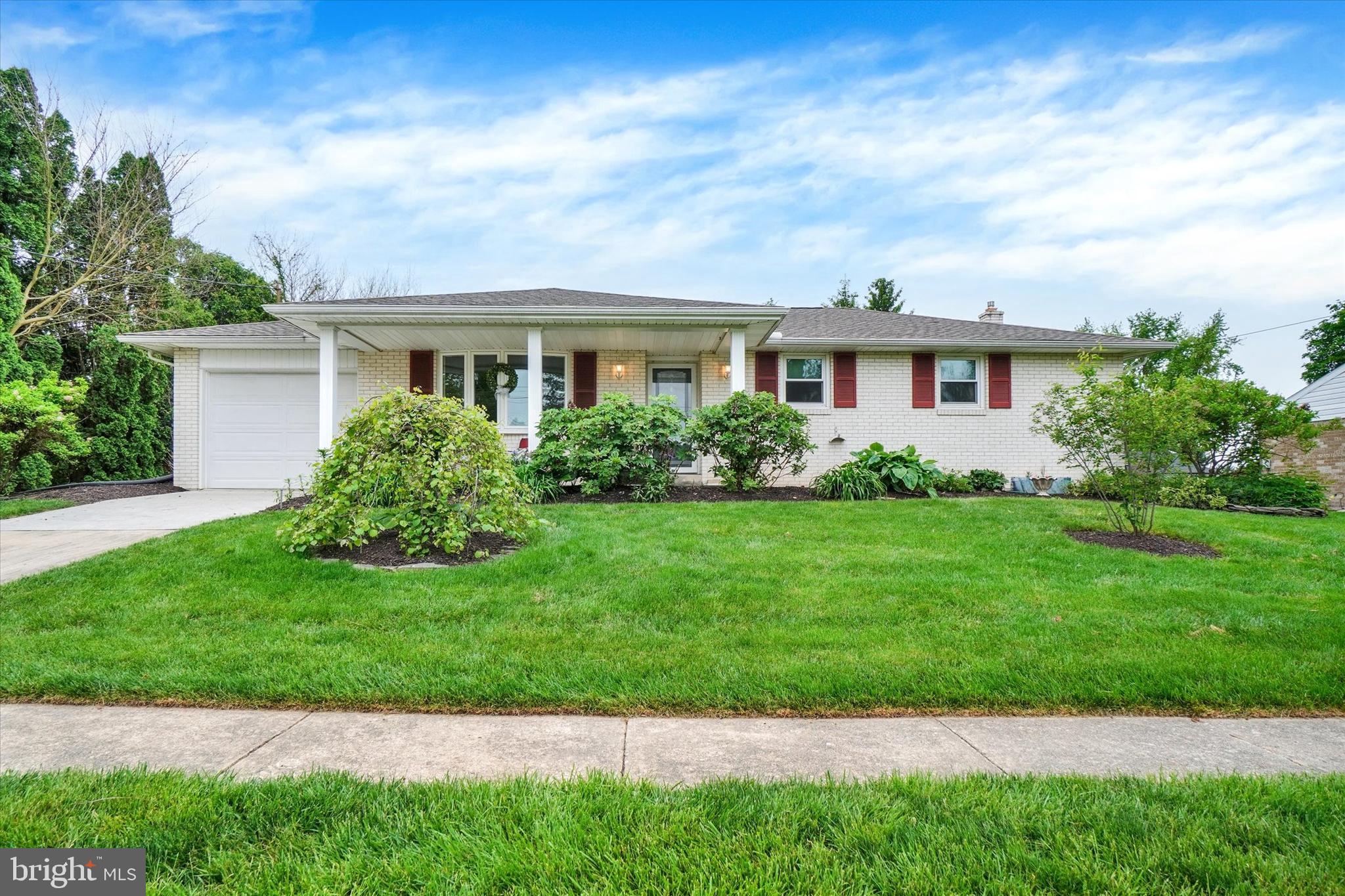 2238 CEDAR ROAD