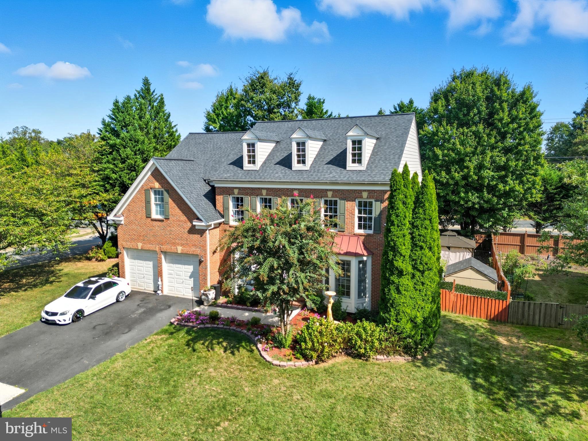 OAK HILL - Residential