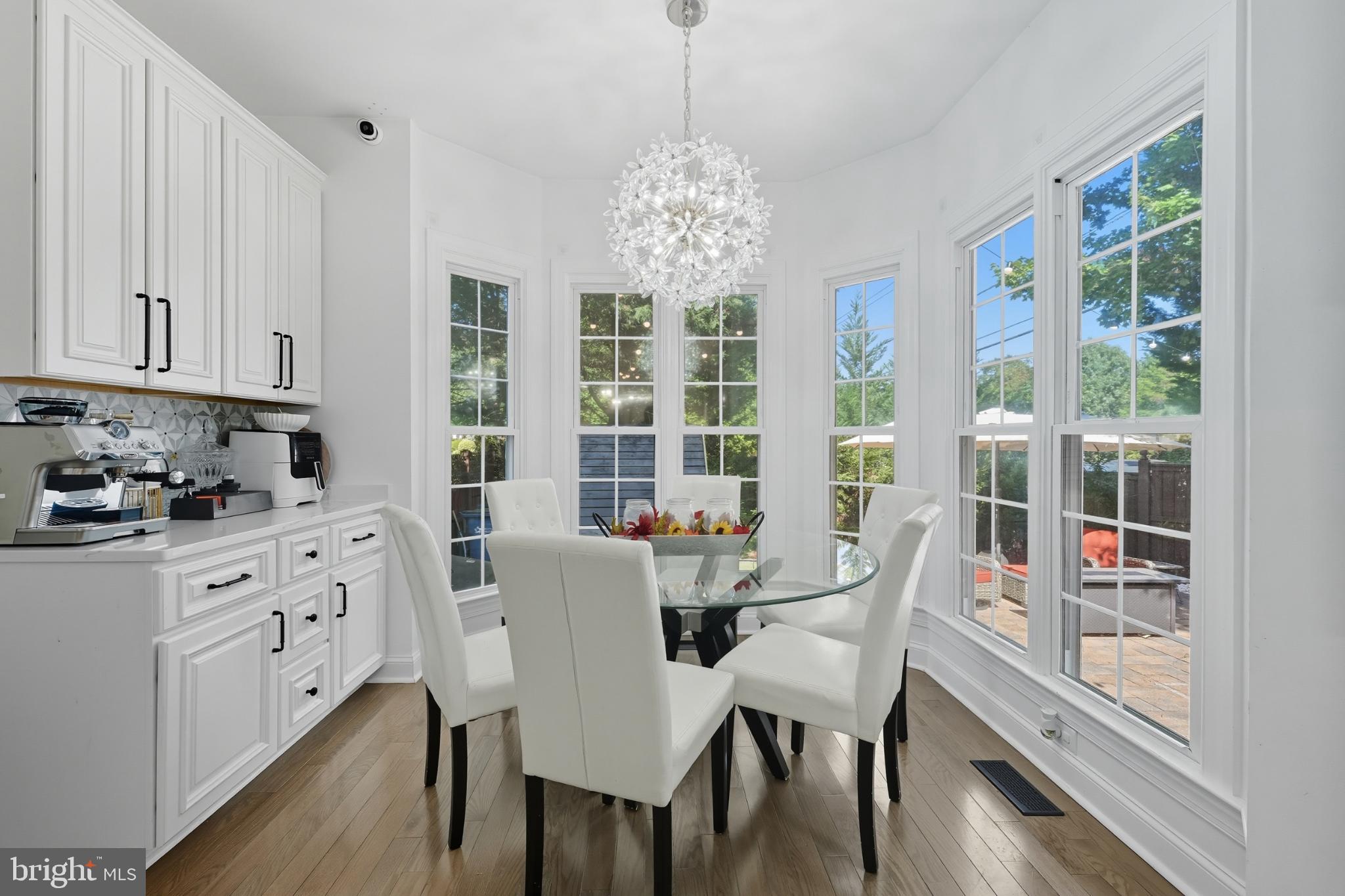 OAK HILL - Residential