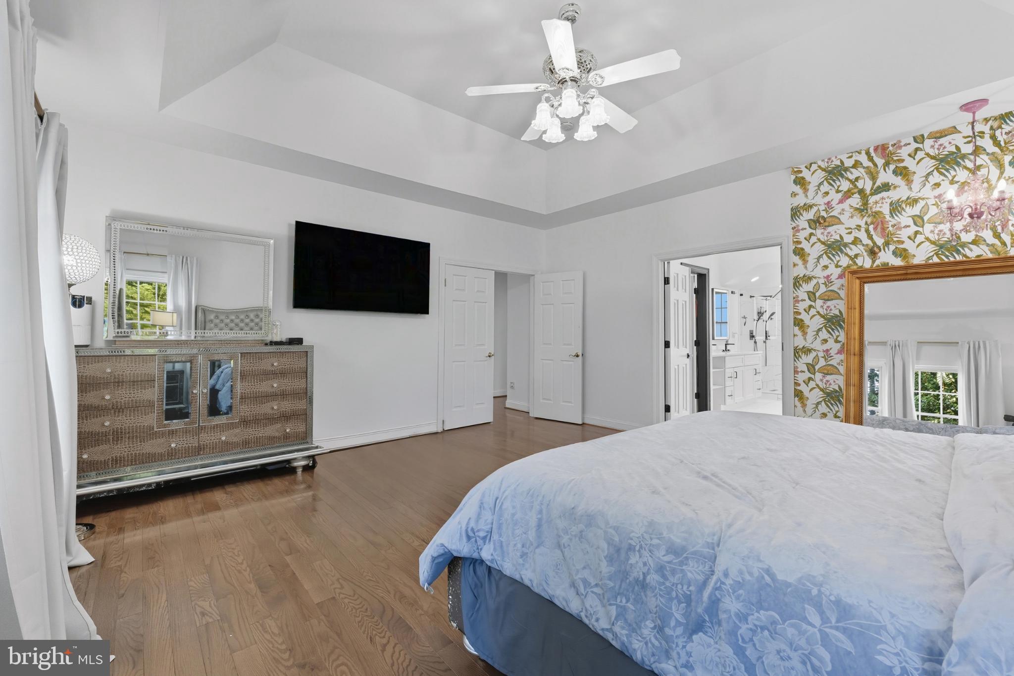 OAK HILL - Residential