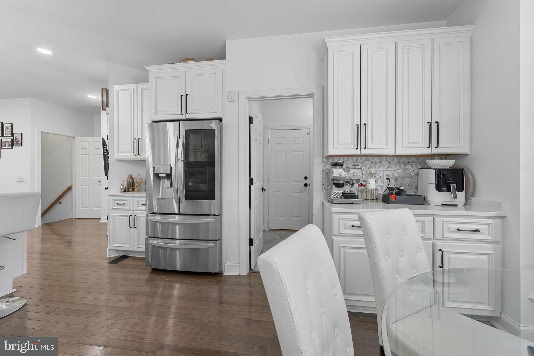 OAK HILL - Residential