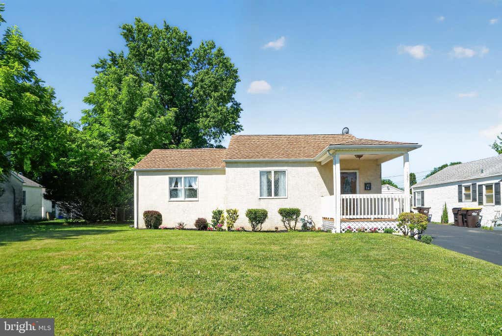 Photo of 137 Walker Lane, KING OF PRUSSIA, PA 19406 (MLS # PAMC2189880)