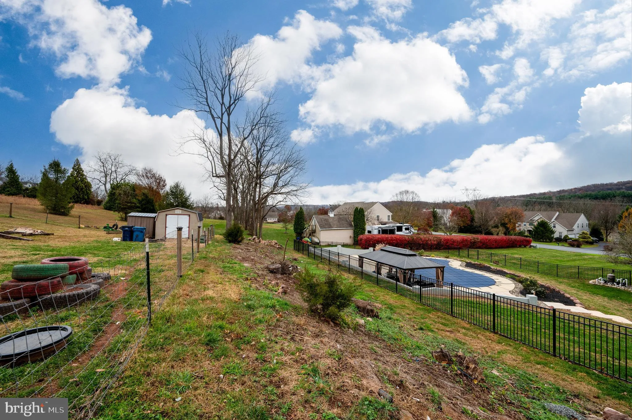 Mohnton, Pennsylvania 19540, United States, 4 Bedrooms Bedrooms, ,4 BathroomsBathrooms,Residential,Active,244256