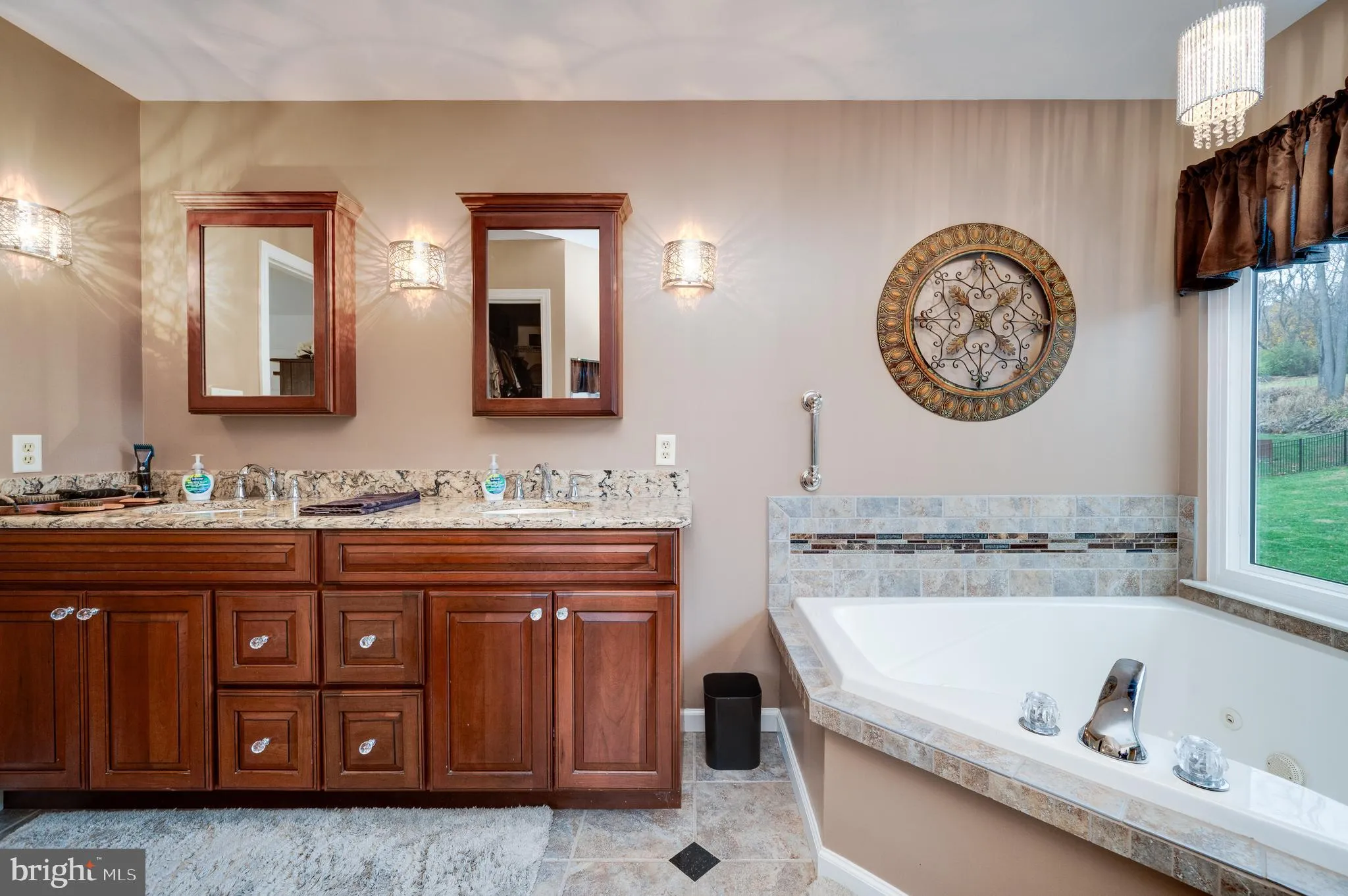 Mohnton, Pennsylvania 19540, United States, 4 Bedrooms Bedrooms, ,4 BathroomsBathrooms,Residential,Active,244256